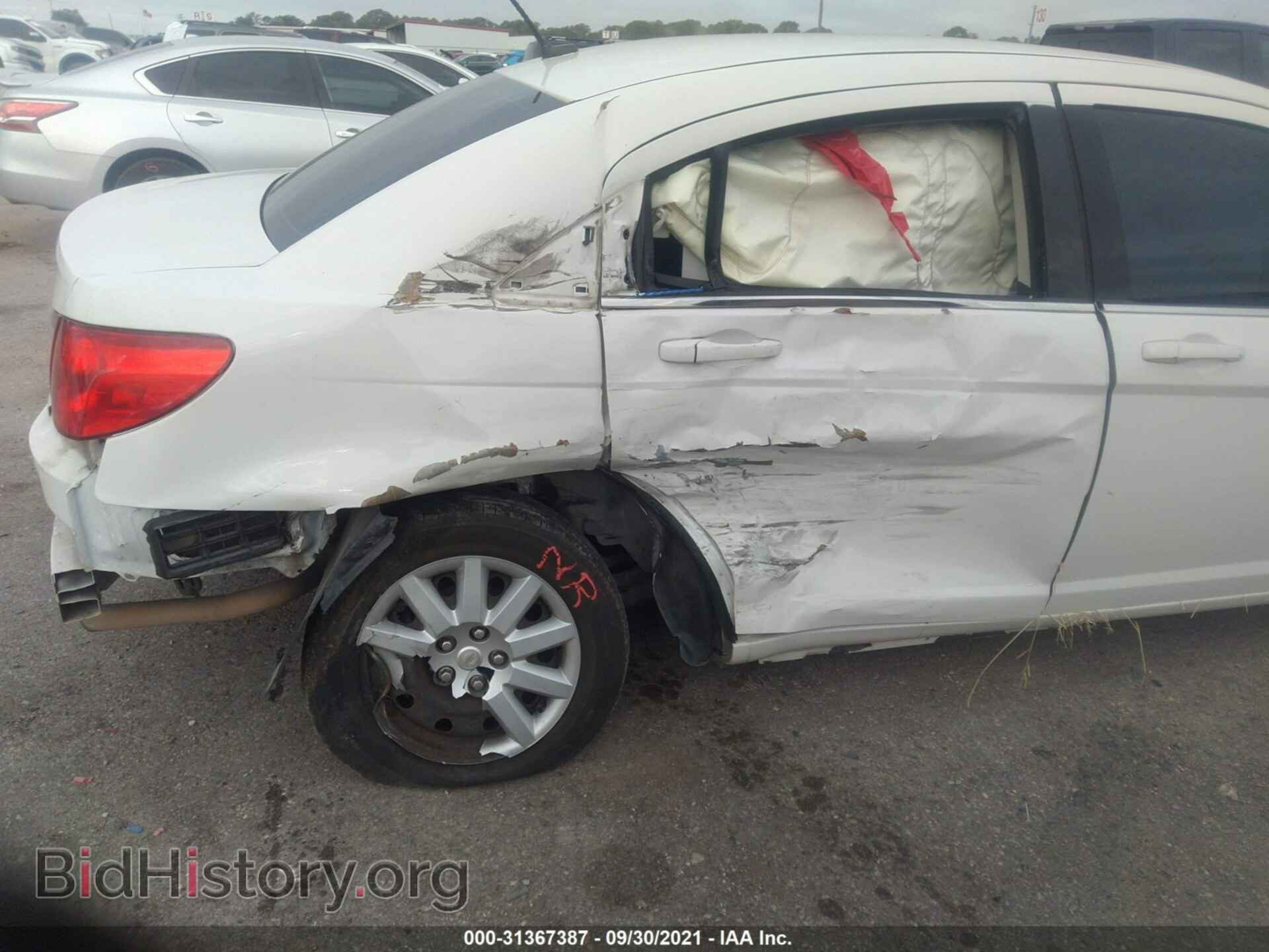 2010 CHRYSLER SEBRING - VIN: 1C3CC4FB8AN223996 - Фото 6
