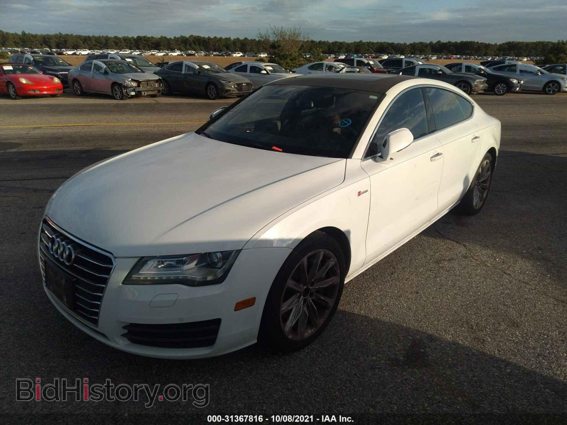 2013 AUDI A7 - VIN: WAUYGAFC6DN113267 - Фото 2