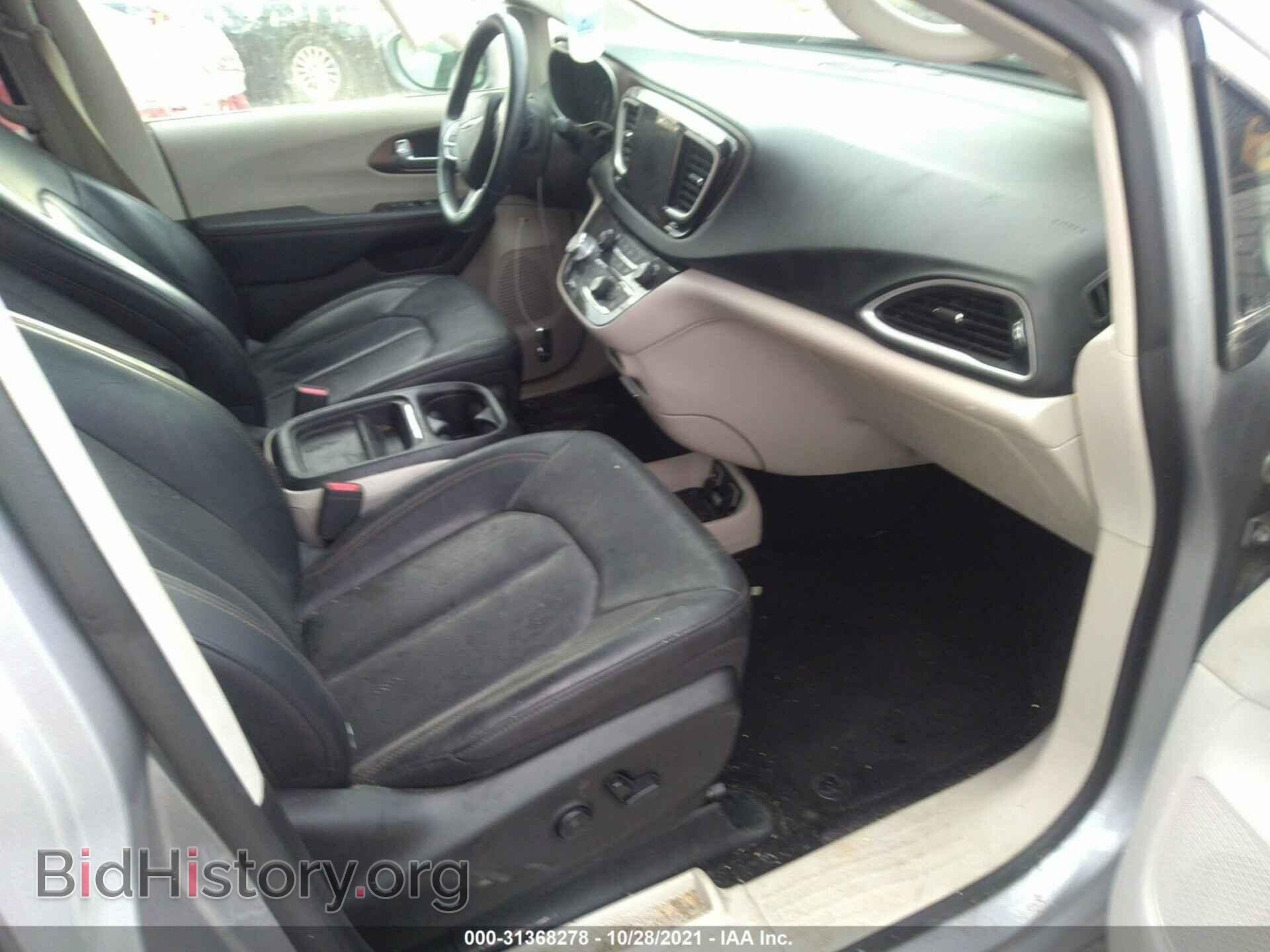 2018 CHRYSLER PACIFICA - VIN: 2C4RC1BG9JR233395 - Фото 5