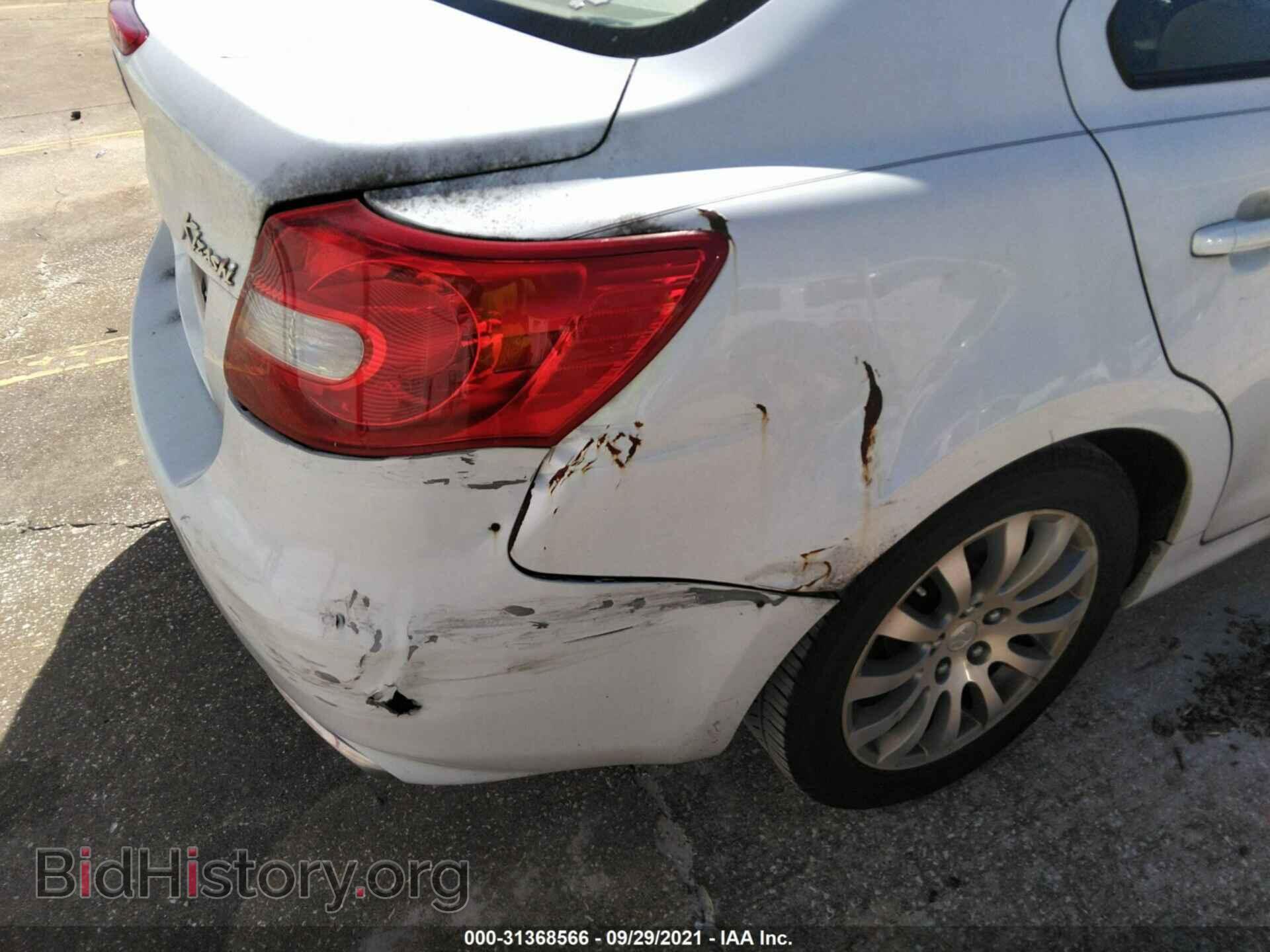 2010 SUZUKI KIZASHI - VIN: JS2RE9A34A6101357 - Photo 6