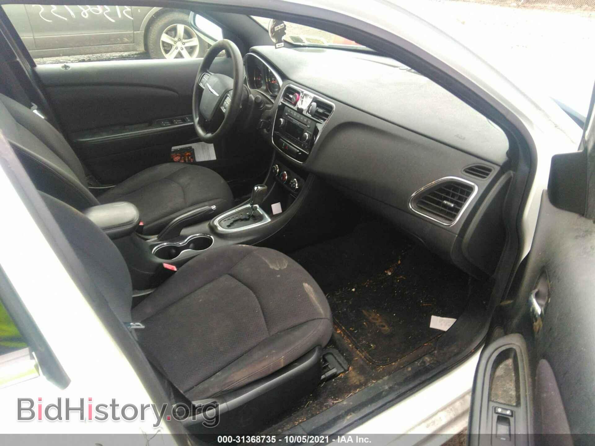 2013 CHRYSLER 200 - VIN: 1C3CCBAB3DN685737 - Фото 5