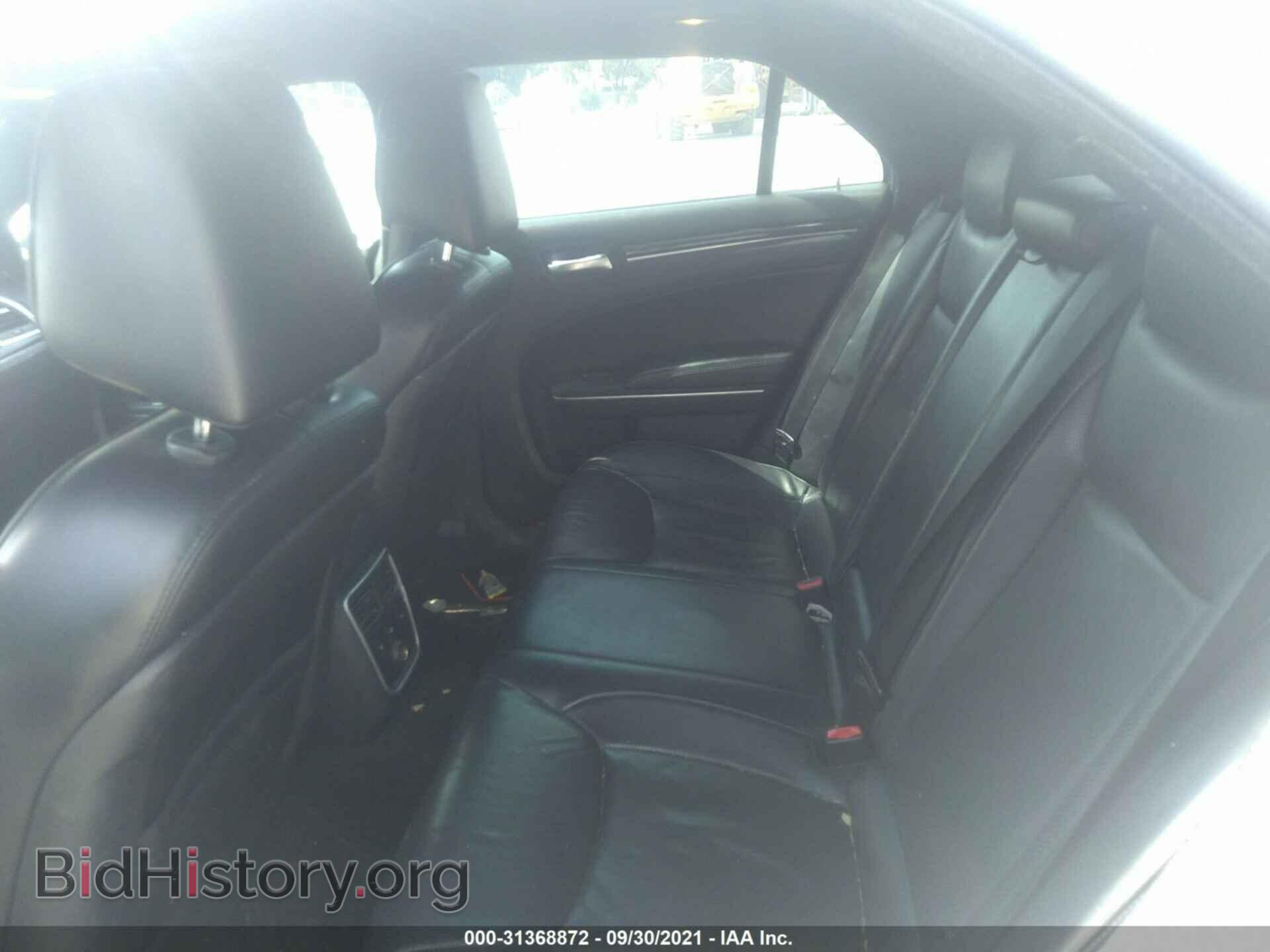 2013 CHRYSLER 300 - VIN: 2C3CCAETXDH568923 - Photo 8