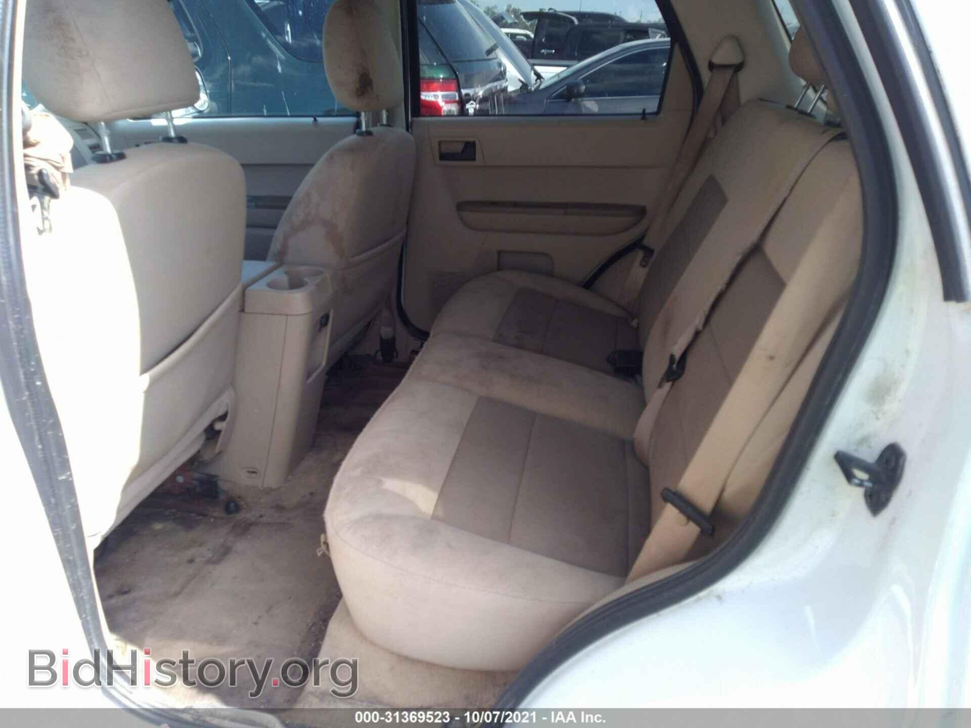 2008 FORD ESCAPE - VIN: 1FMCU03108KD90681 - Фото 7