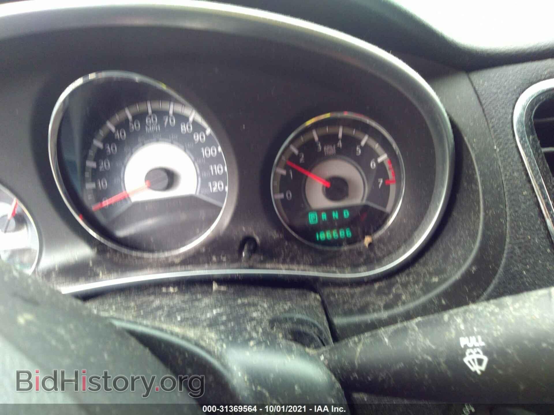2011 CHRYSLER 200 - VIN: 1C3BC2EG1BN537620 - Фото 7