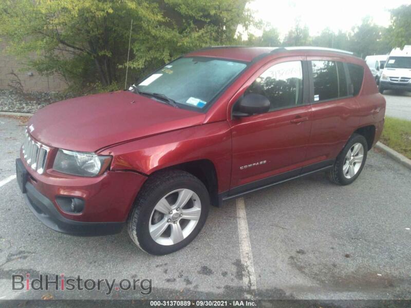 2017 Jeep COMPASS (VIN 1C4NJDBB2HD143884) — photo 2 of 11