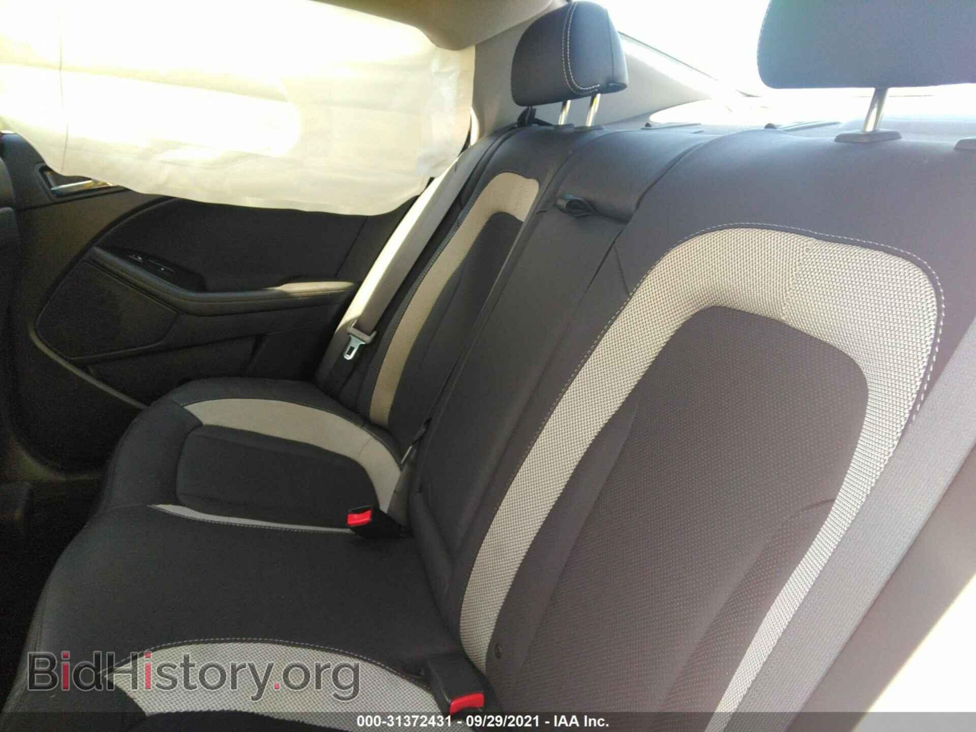 2011 KIA OPTIMA - VIN: KNAGR4A65B5132219 - Фото 8