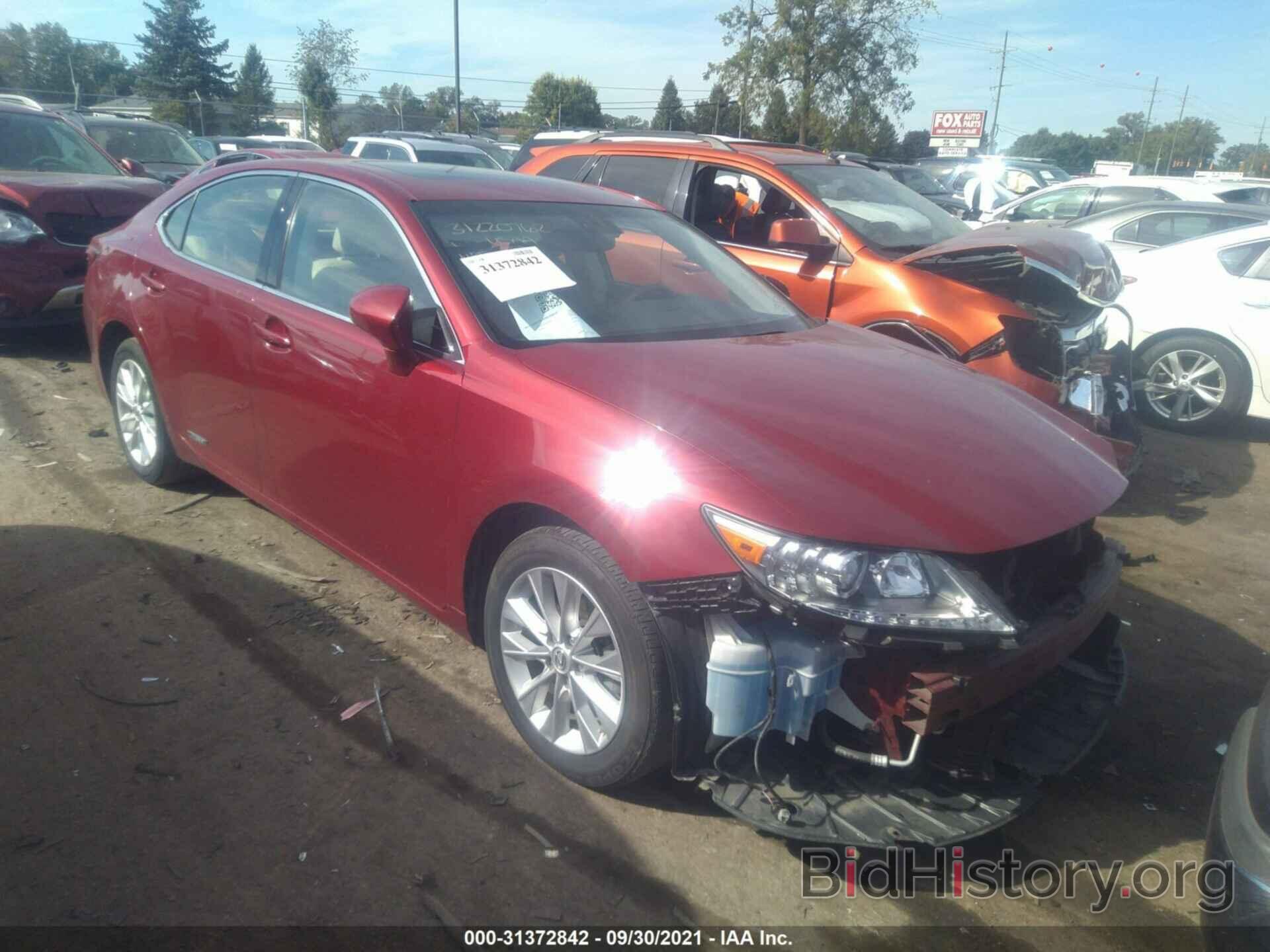 Photo JTHBW1GG6E2053568 - LEXUS ES 300H 2014