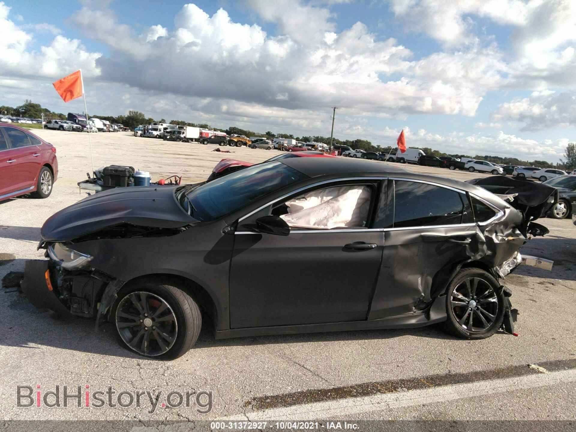2015 CHRYSLER 200 - VIN: 1C3CCCAB7FN712737 - Photo 6