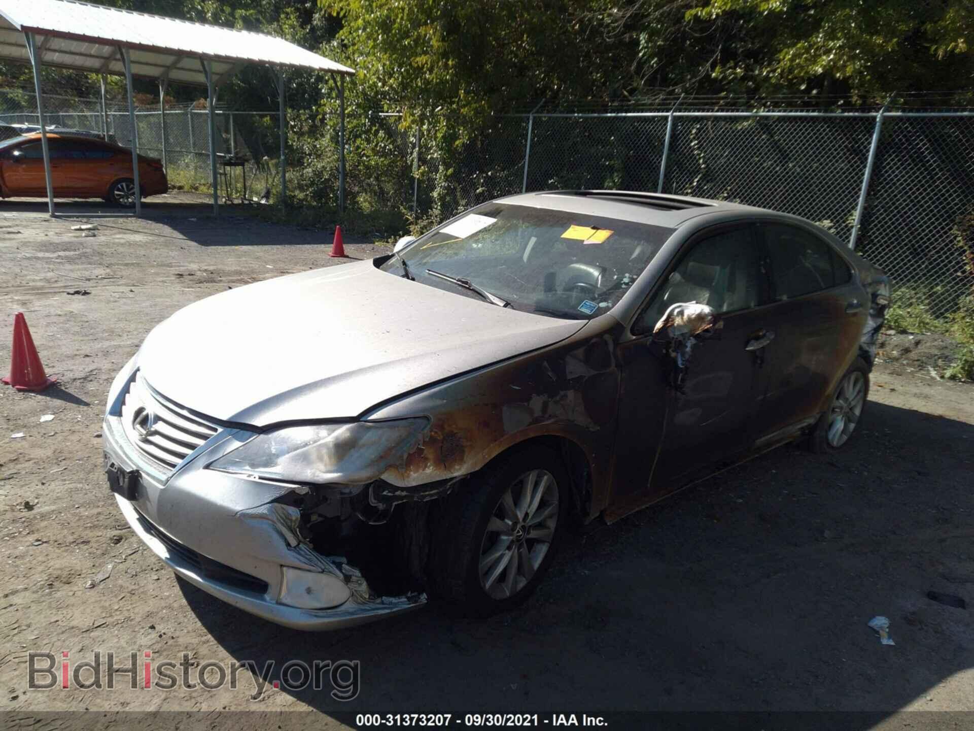 2011 LEXUS ES 350 - VIN: JTHBK1EG0B2467469 - Фото 2