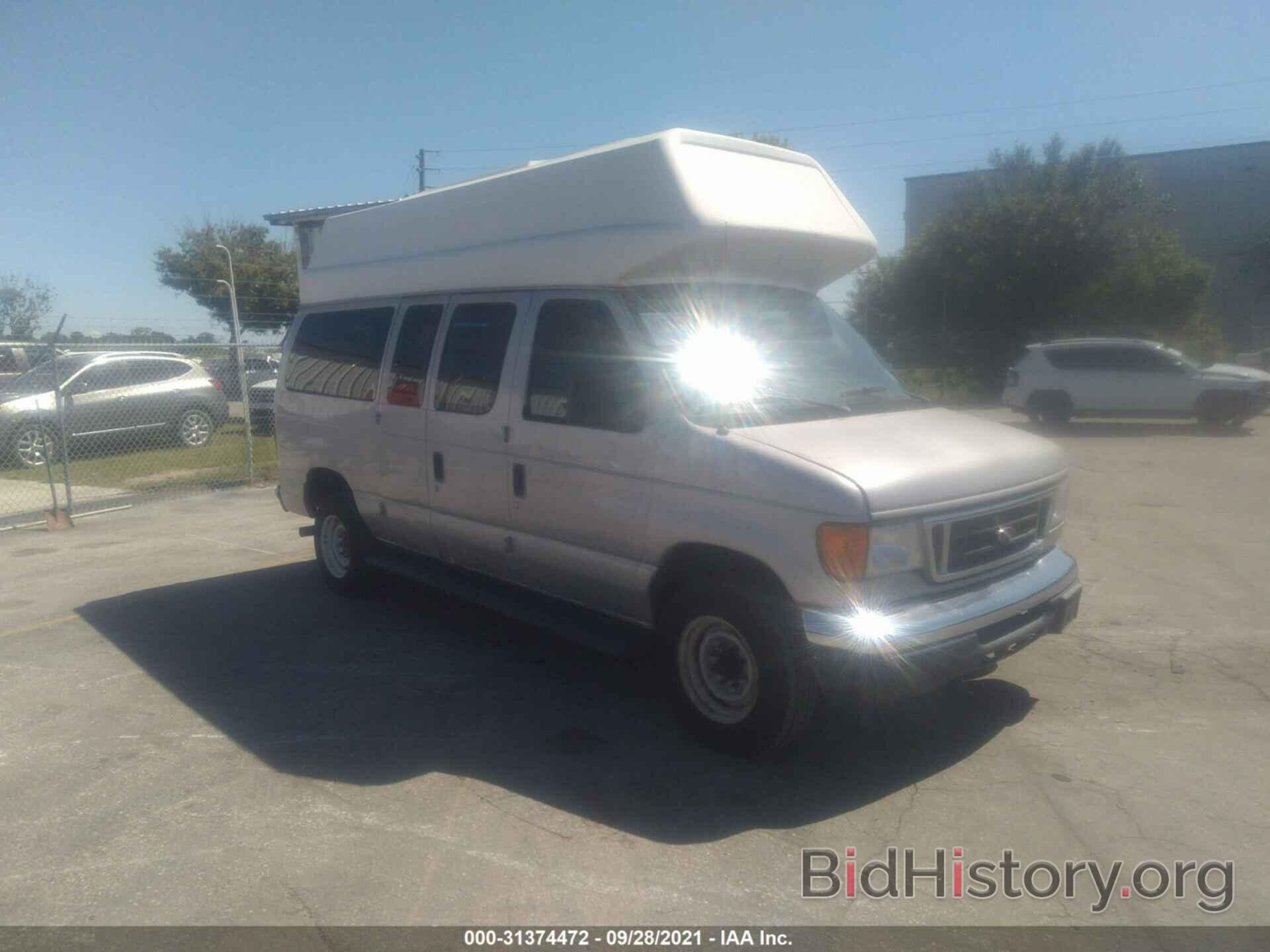 Photo 1FBNE31L46DA77638 - FORD ECONOLINE WAGON 2006