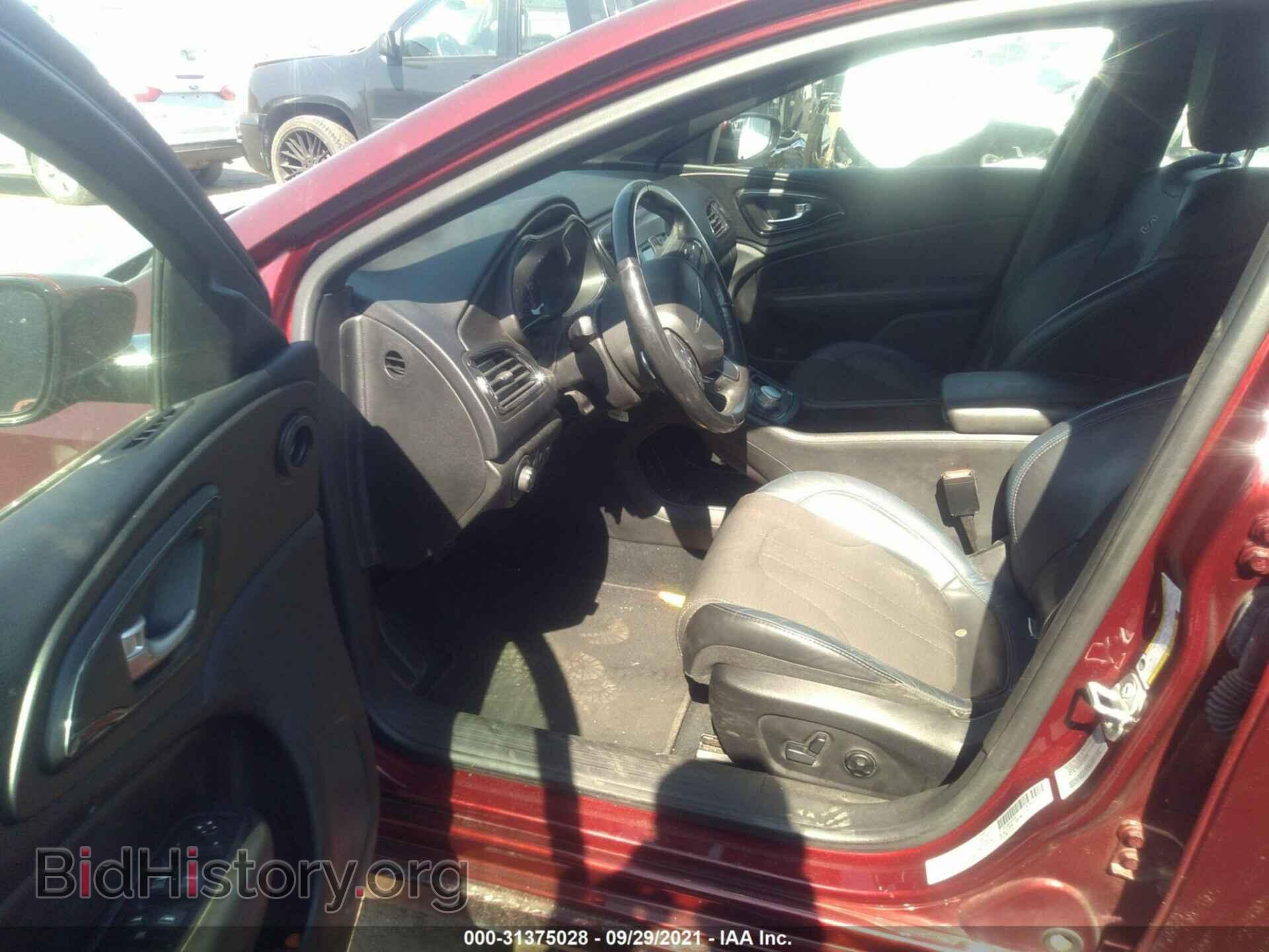 2015 CHRYSLER 200 - VIN: 1C3CCCBB7FN737135 - Photo 5
