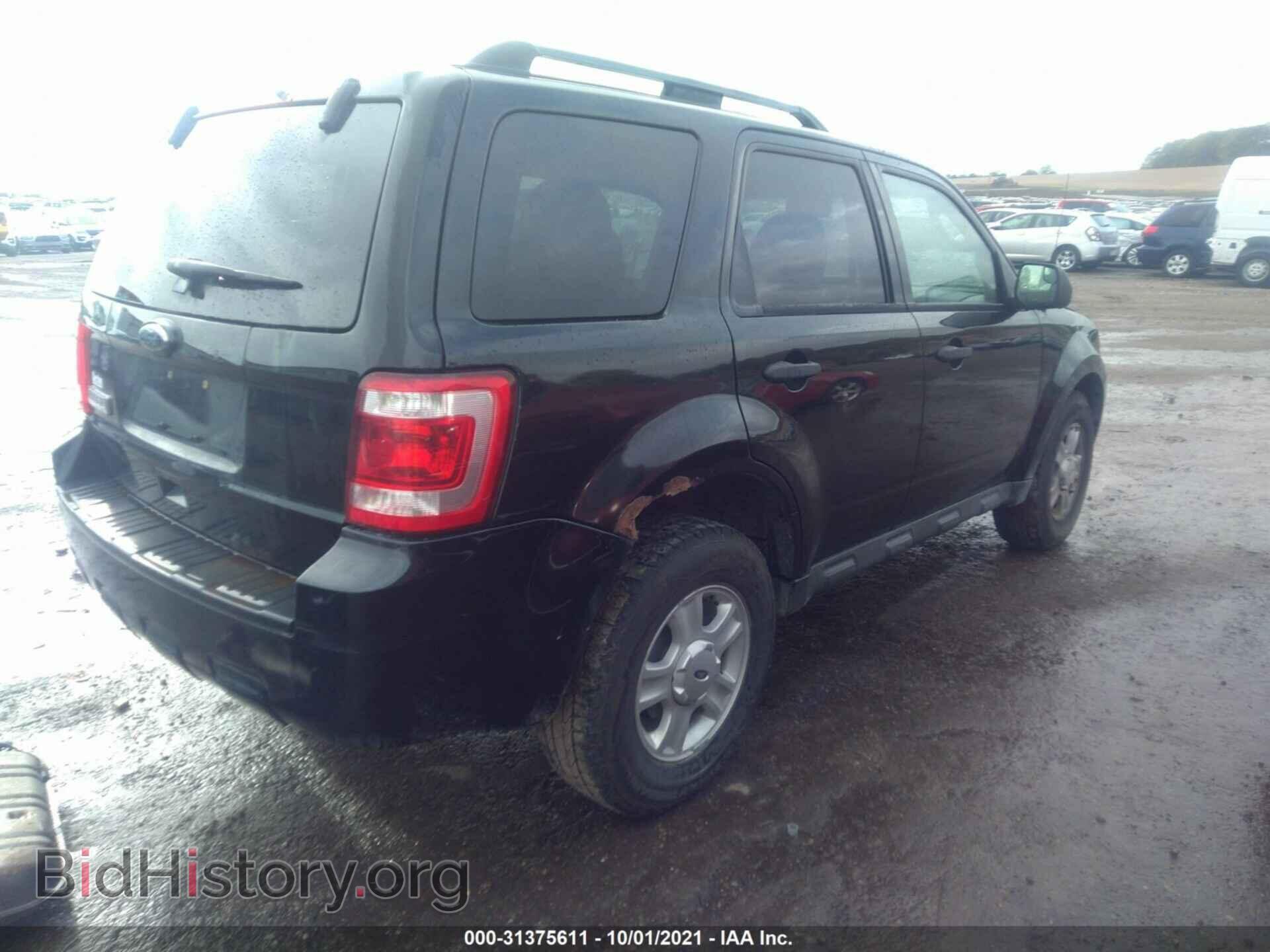 2011 FORD ESCAPE - VIN: 1FMCU9D79BKA21719 - Фото 4