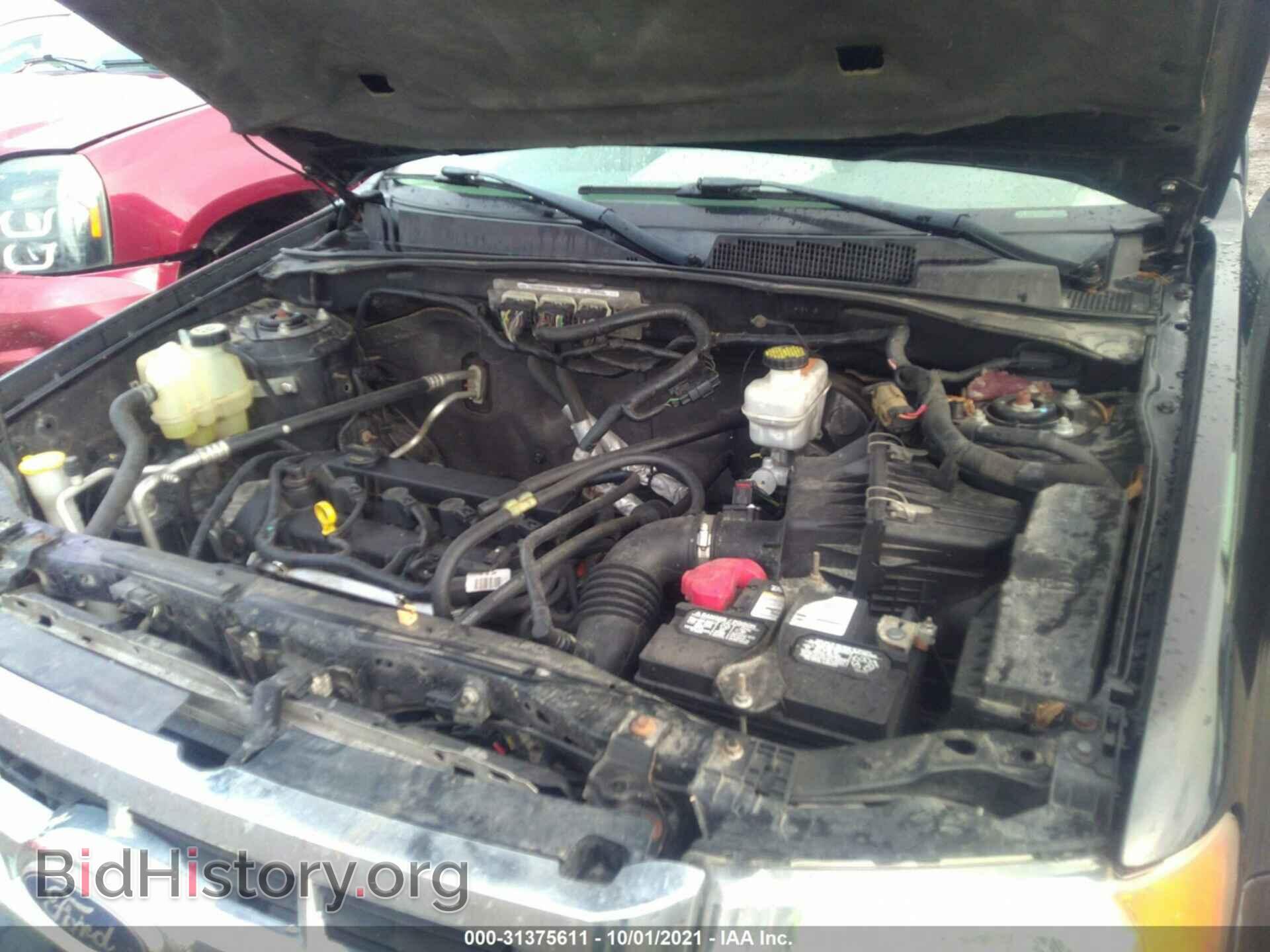 2011 FORD ESCAPE - VIN: 1FMCU9D79BKA21719 - Фото 10