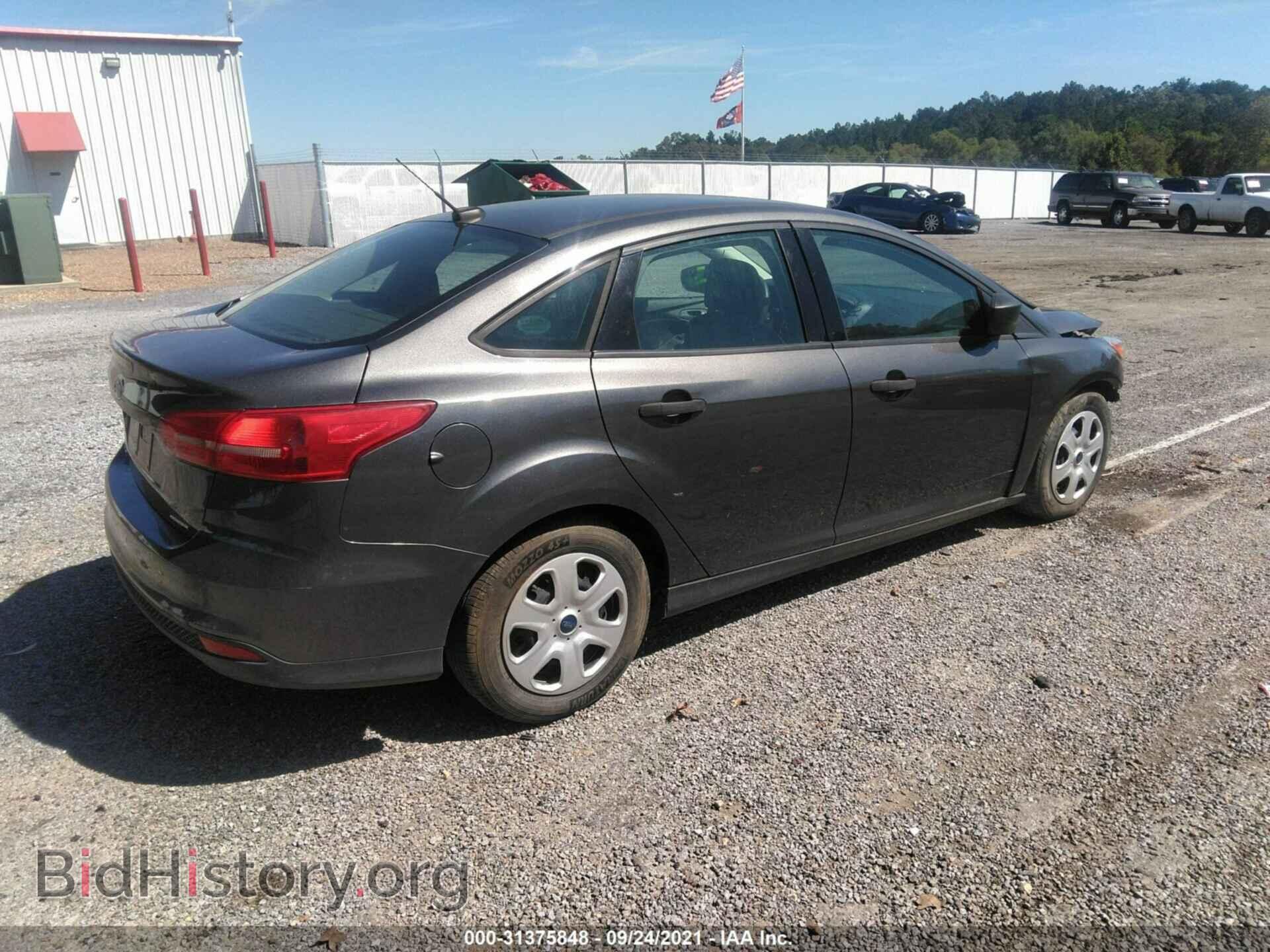 2016 FORD FOCUS - VIN: 1FADP3E2XGL249770 - Photo 4