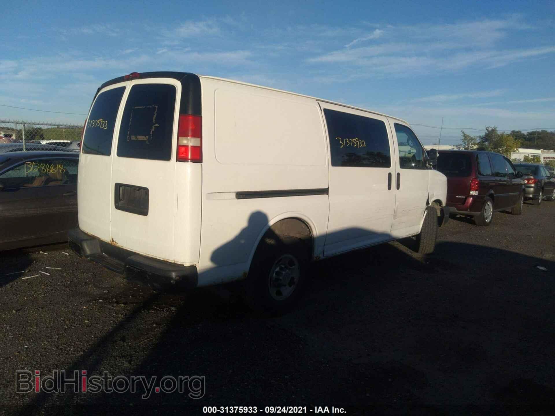 2010 CHEVROLET EXPRESS CARGO VAN - VIN: 1GCZGFBA3A1145461 - Фото 4