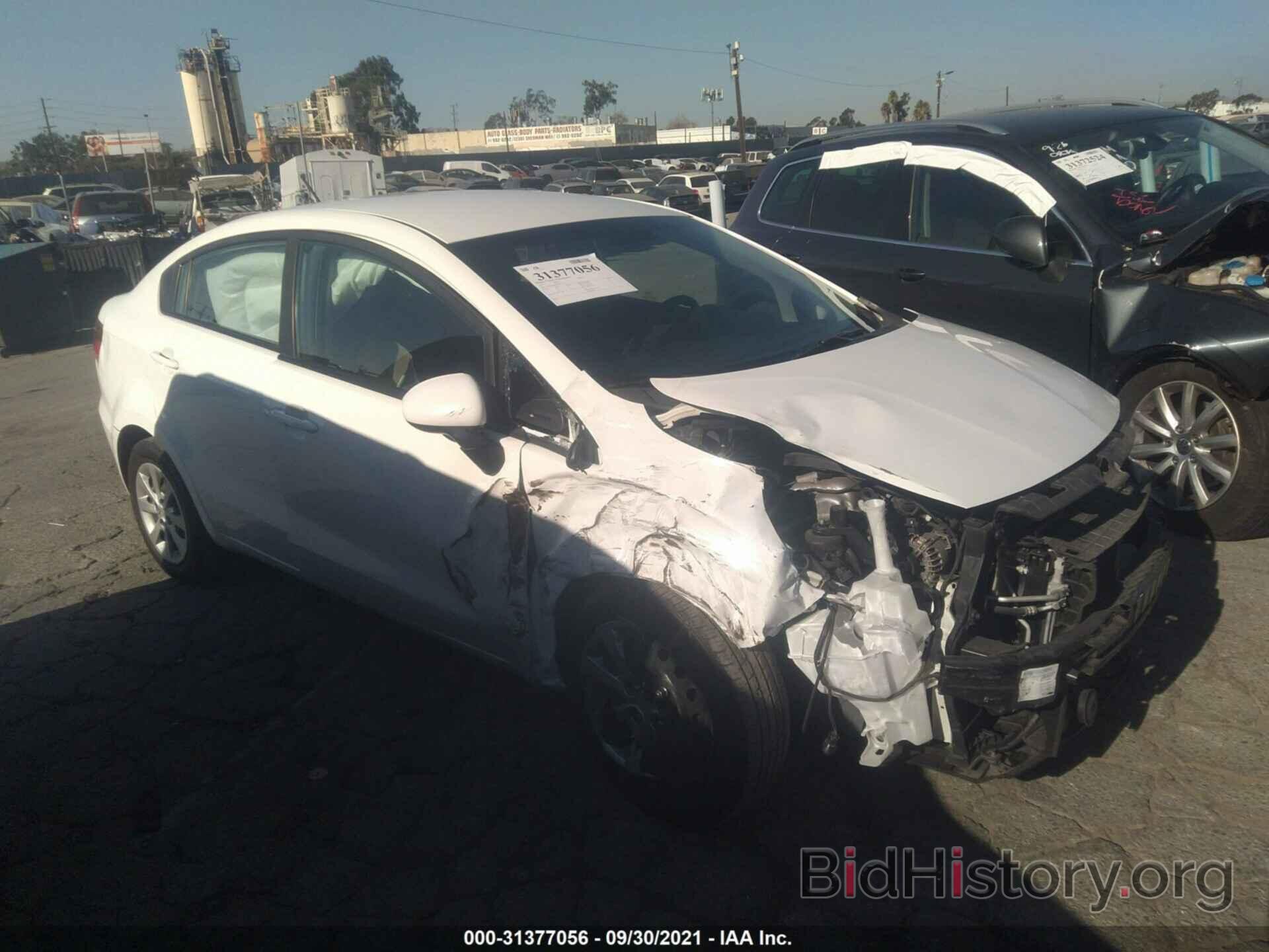 Photo KNADM4A38H6027135 - KIA RIO 2017