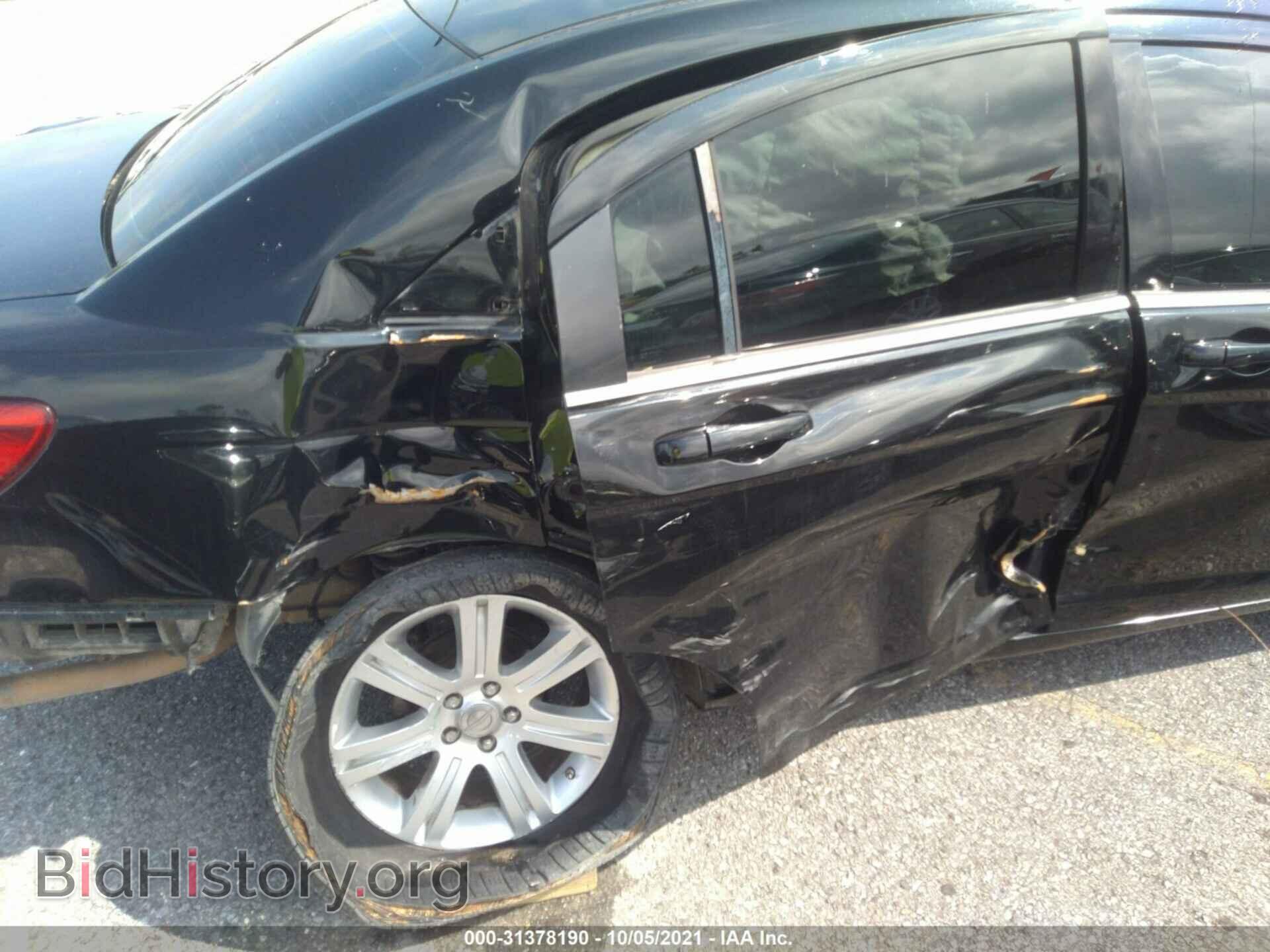 2013 CHRYSLER 200 - VIN: 1C3CCBBB2DN688742 - Фото 6