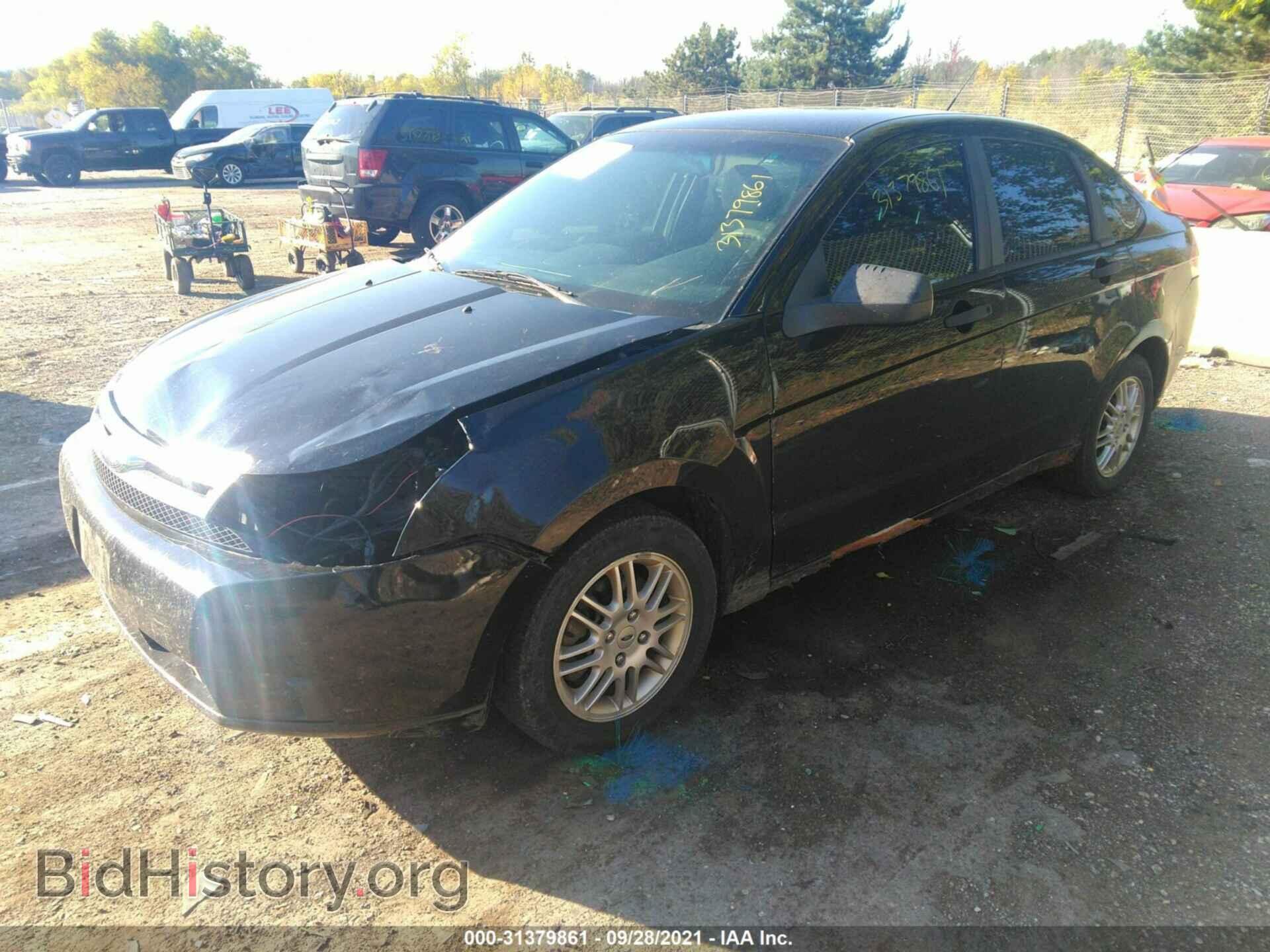 2010 FORD FOCUS - VIN: 1FAHP3FN9AW204772 - Фото 2