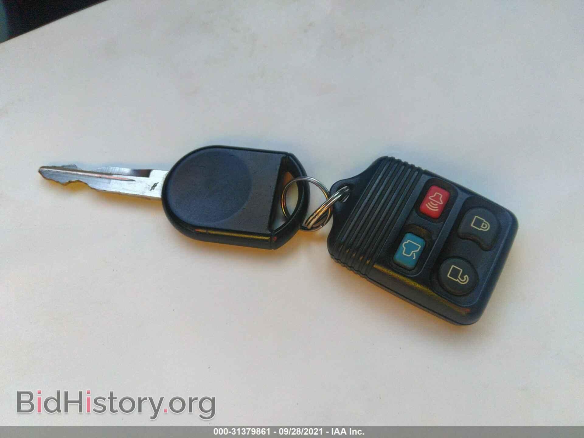 2010 FORD FOCUS - VIN: 1FAHP3FN9AW204772 - Фото 11