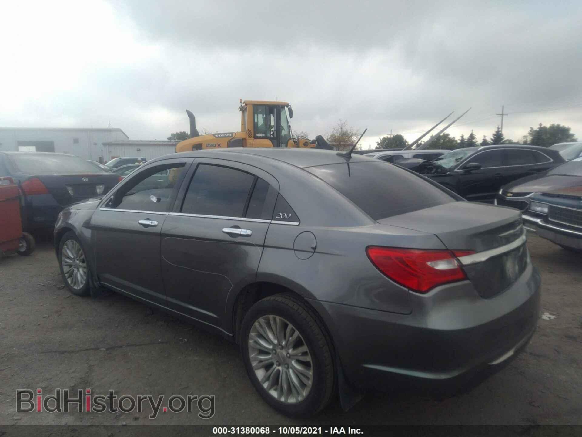 2013 CHRYSLER 200 - VIN: 1C3CCBCG1DN691013 - Фото 3