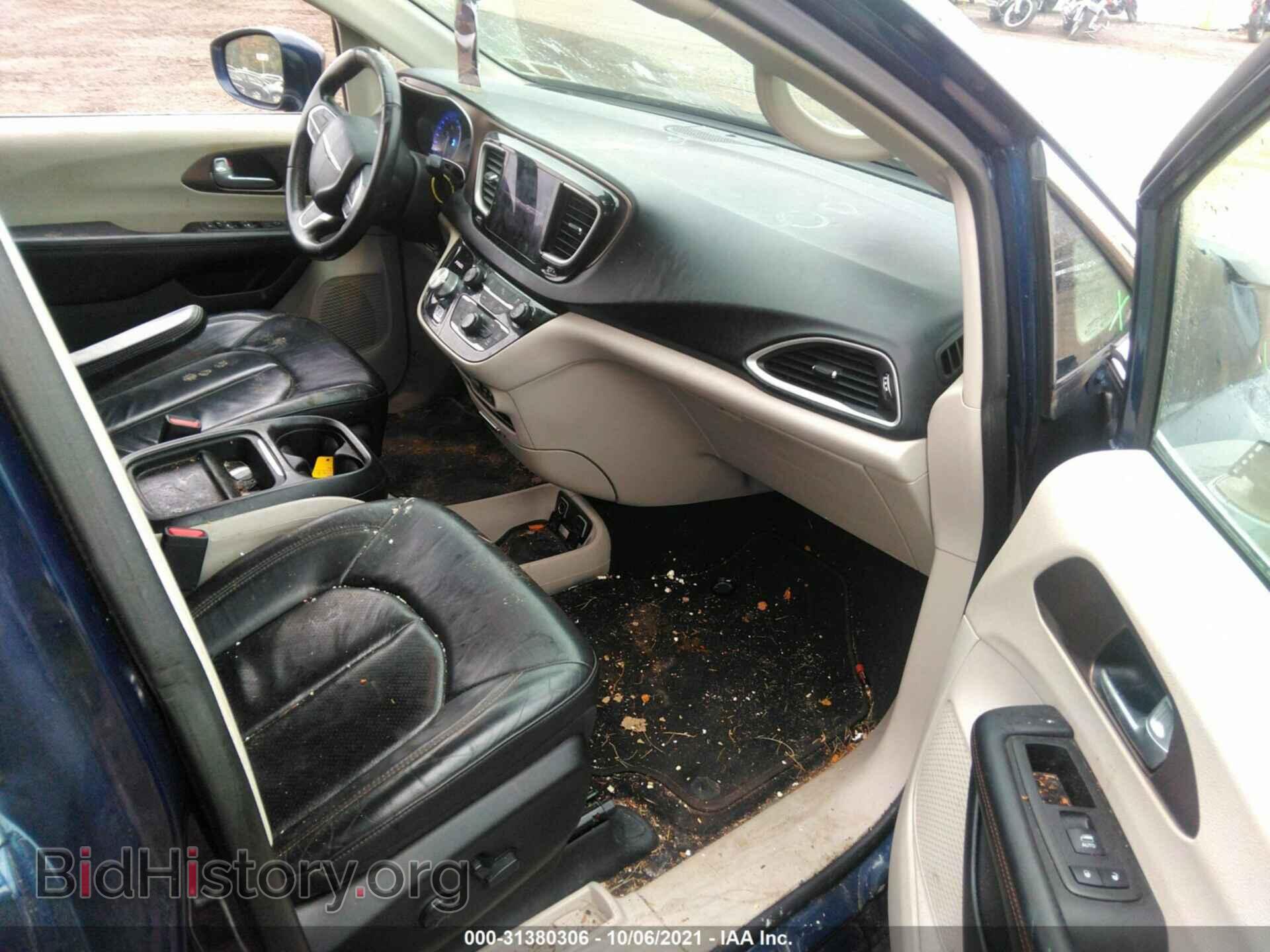 2018 CHRYSLER PACIFICA - VIN: 2C4RC1BG9JR131322 - Фото 5