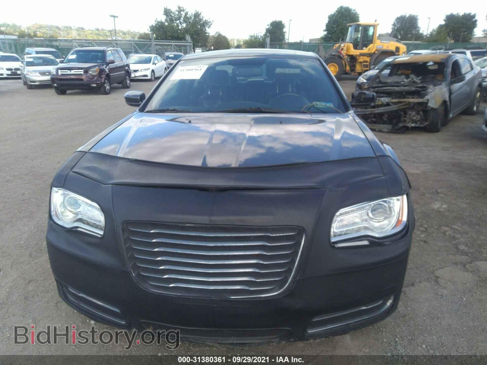 2013 CHRYSLER 300 - VIN: 2C3CCAAG5DH626915 - Фото 6