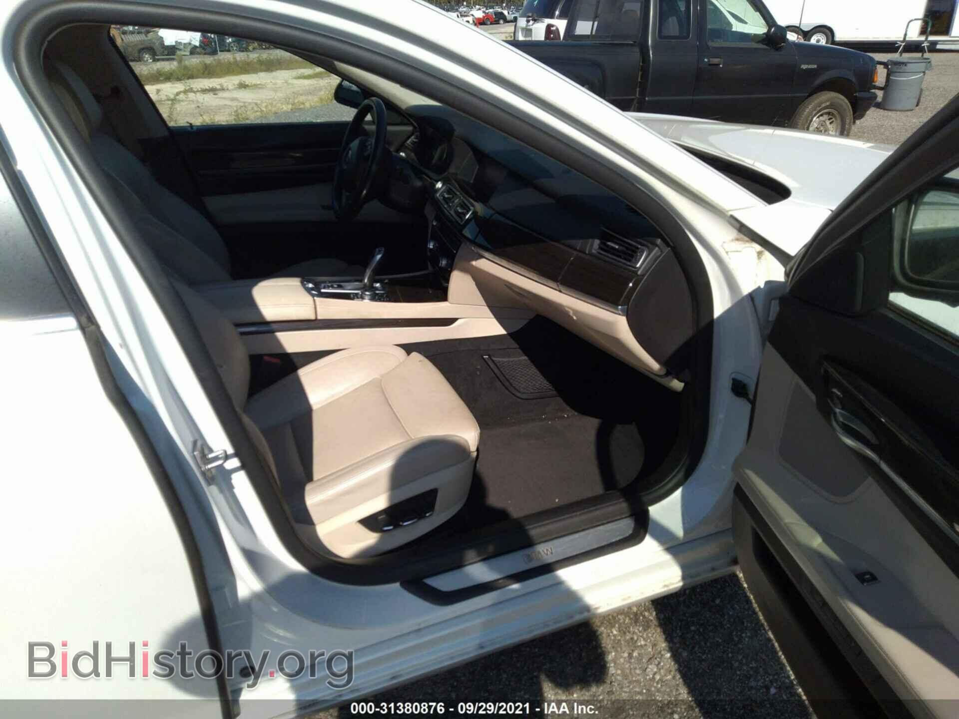 2012 BMW 7 SERIES - VIN: WBAKB4C52CC576285 - Фото 5