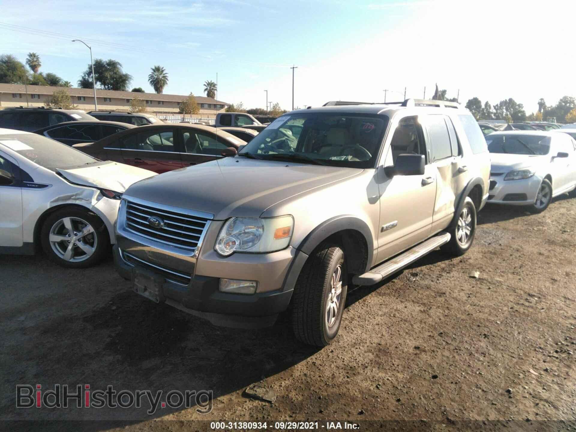 2007 FORD EXPLORER - VIN: 1FMEU63E97UB22830 - Photo 2