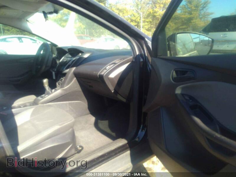 2012 Ford FOCUS (VIN 1FAHP3K23CL356076) — photo 5 of 11