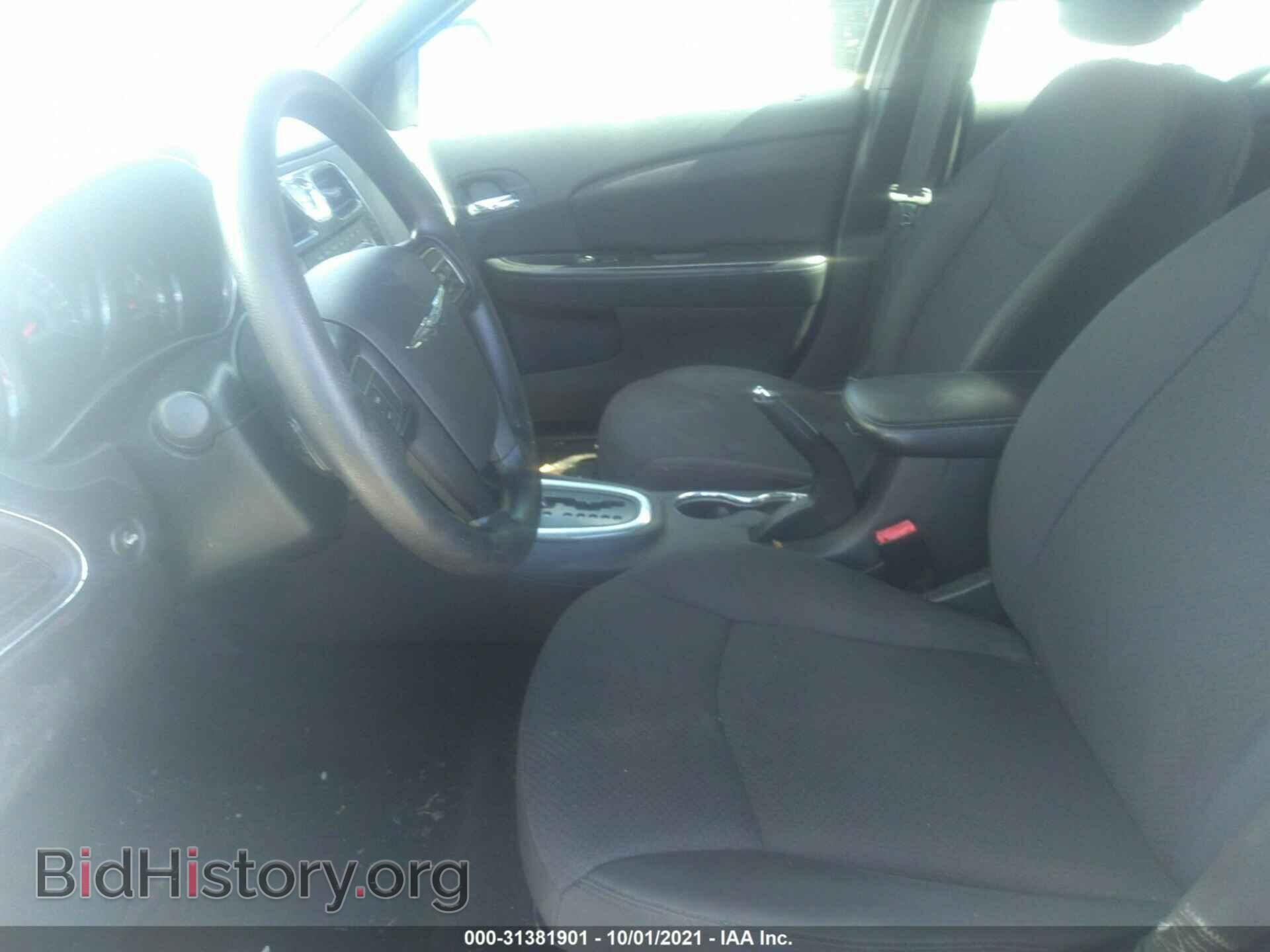 2012 CHRYSLER 200 - VIN: 1C3CCBAB3CN292609 - Фото 5