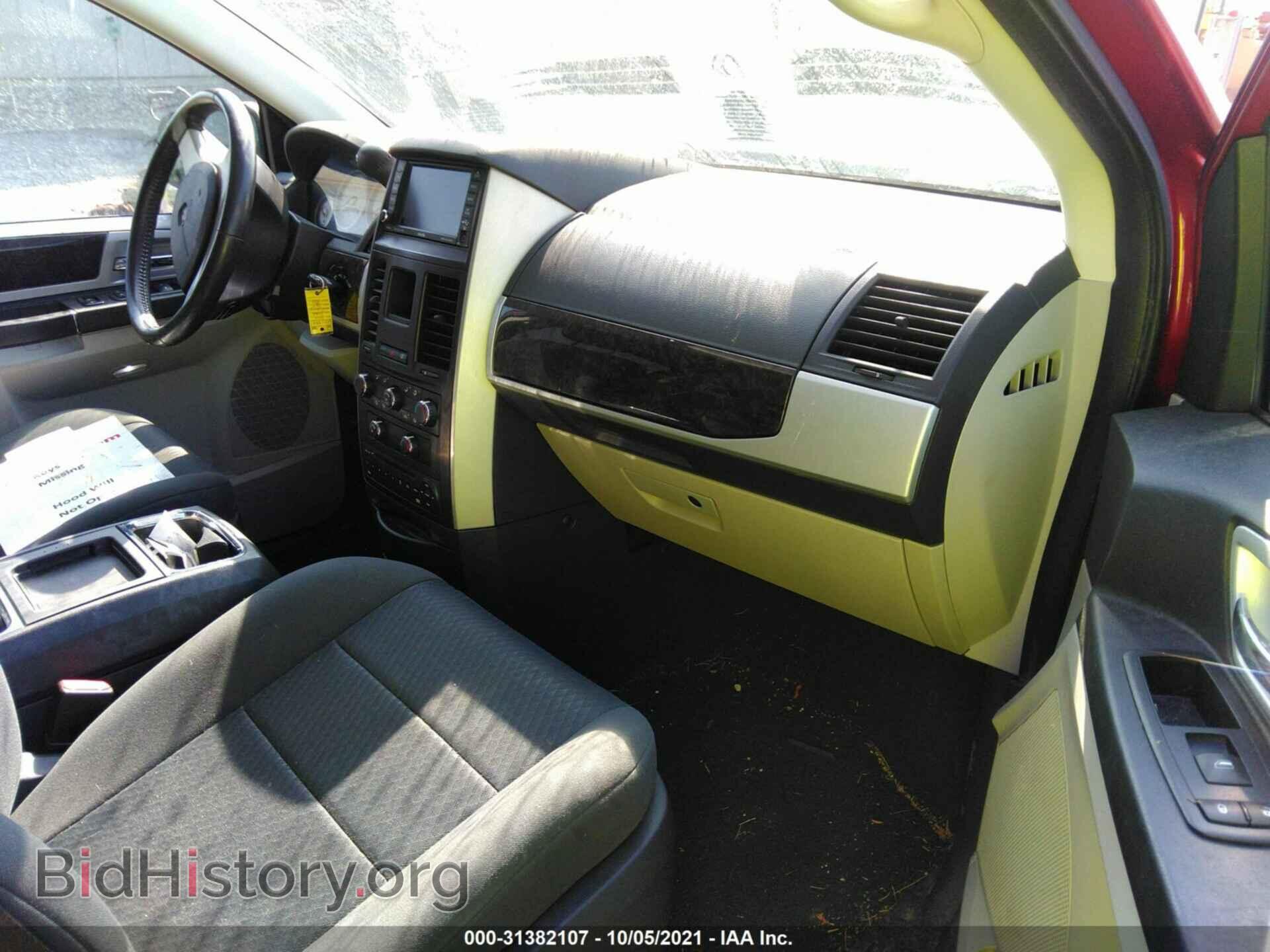 2010 DODGE GRAND CARAVAN - VIN: 2D4RN5D19AR127185 - Фото 4