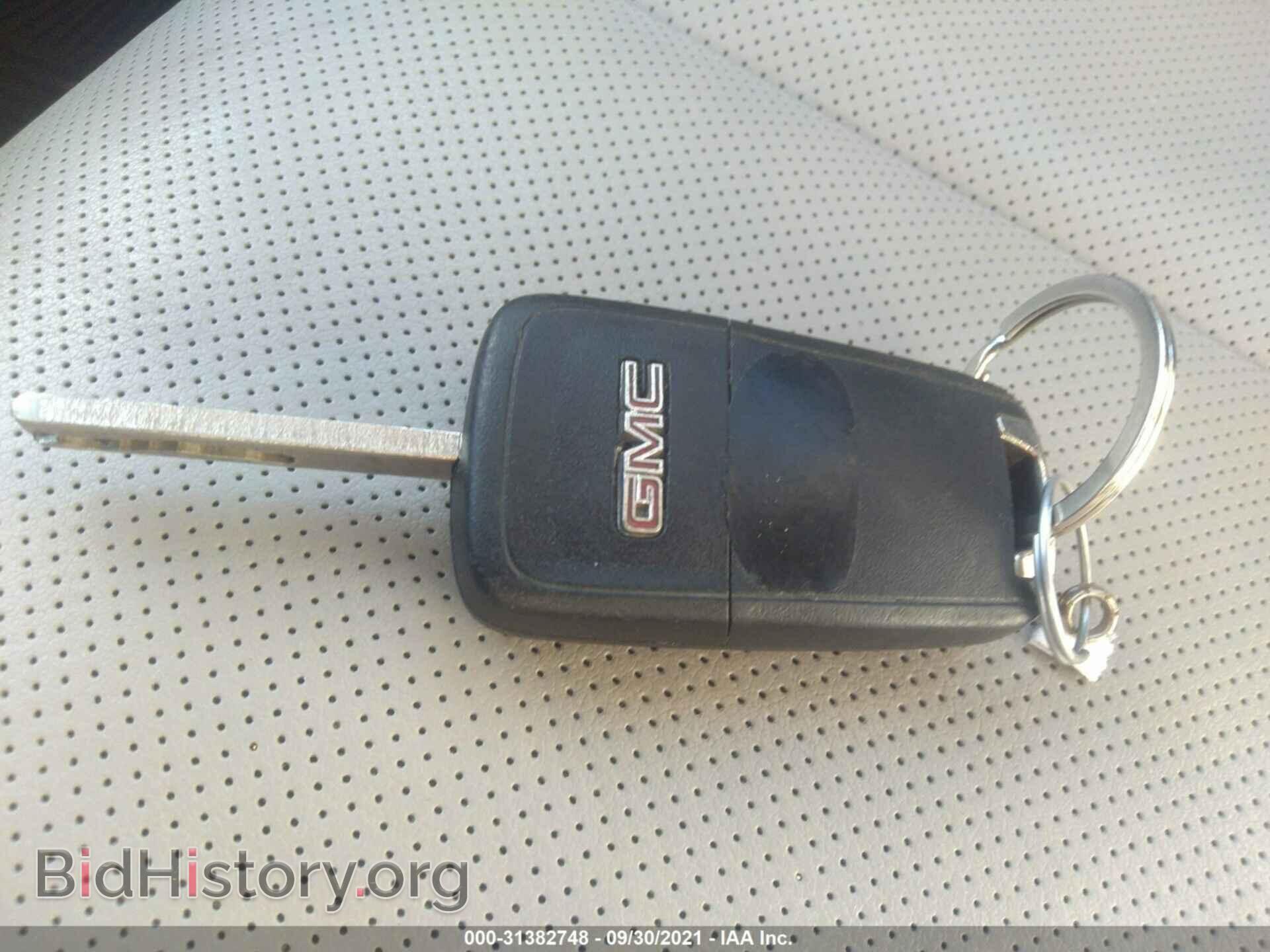 2012 GMC TERRAIN - VIN: 2GKFLXE59C6302918 - Photo 11