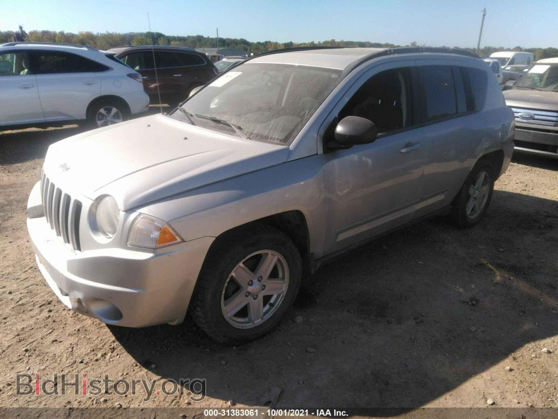 2010 JEEP COMPASS - VIN: 1J4NF4FB5AD505492 - Фото 2