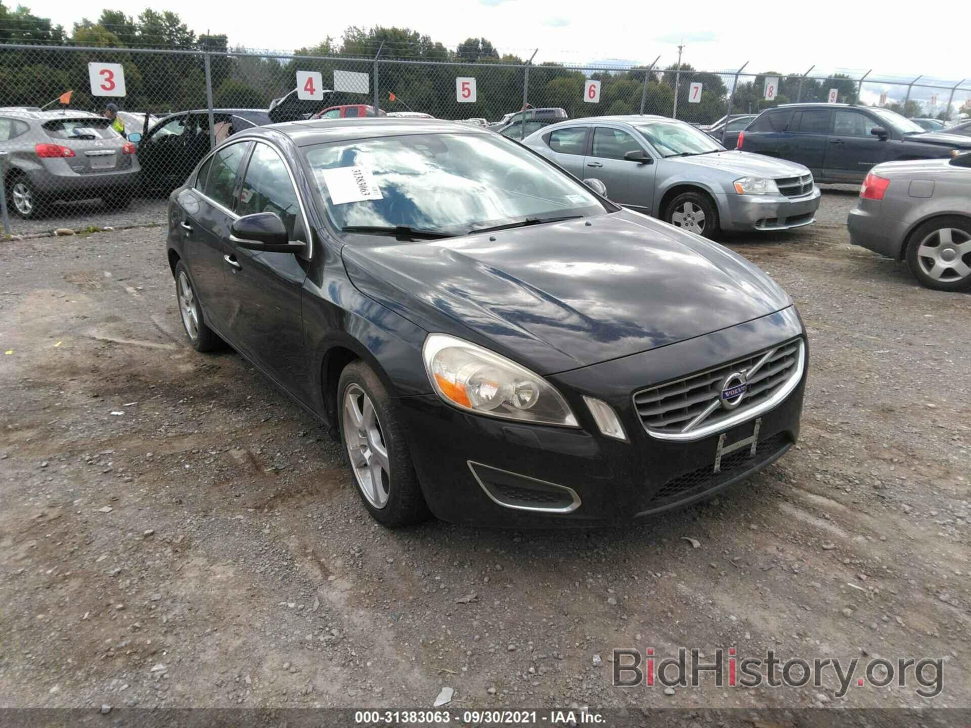 Photo YV1612FH8D2225724 - VOLVO S60 2013