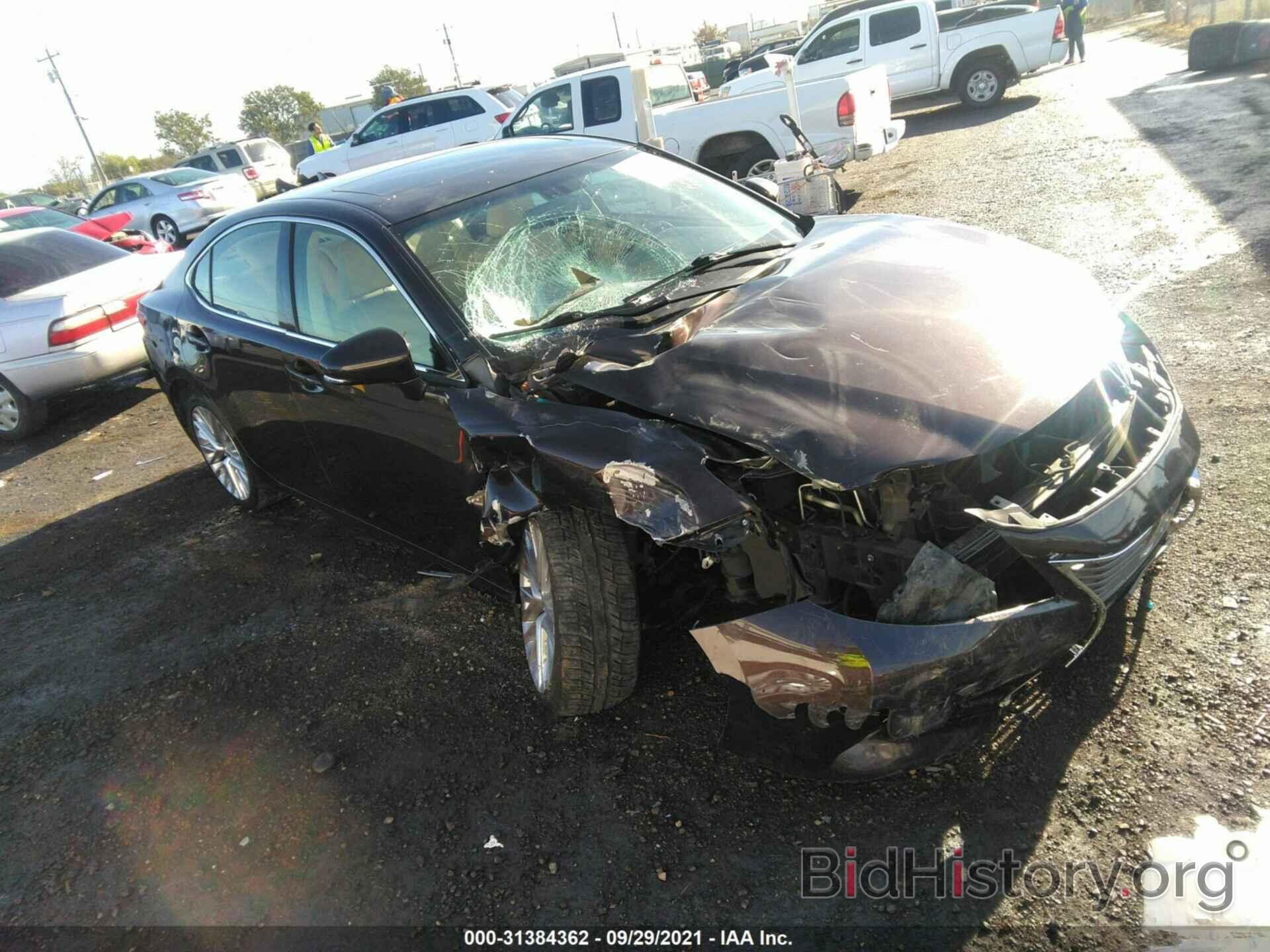 Фотография JTHBK1GG6D2019141 - LEXUS ES 350 2013