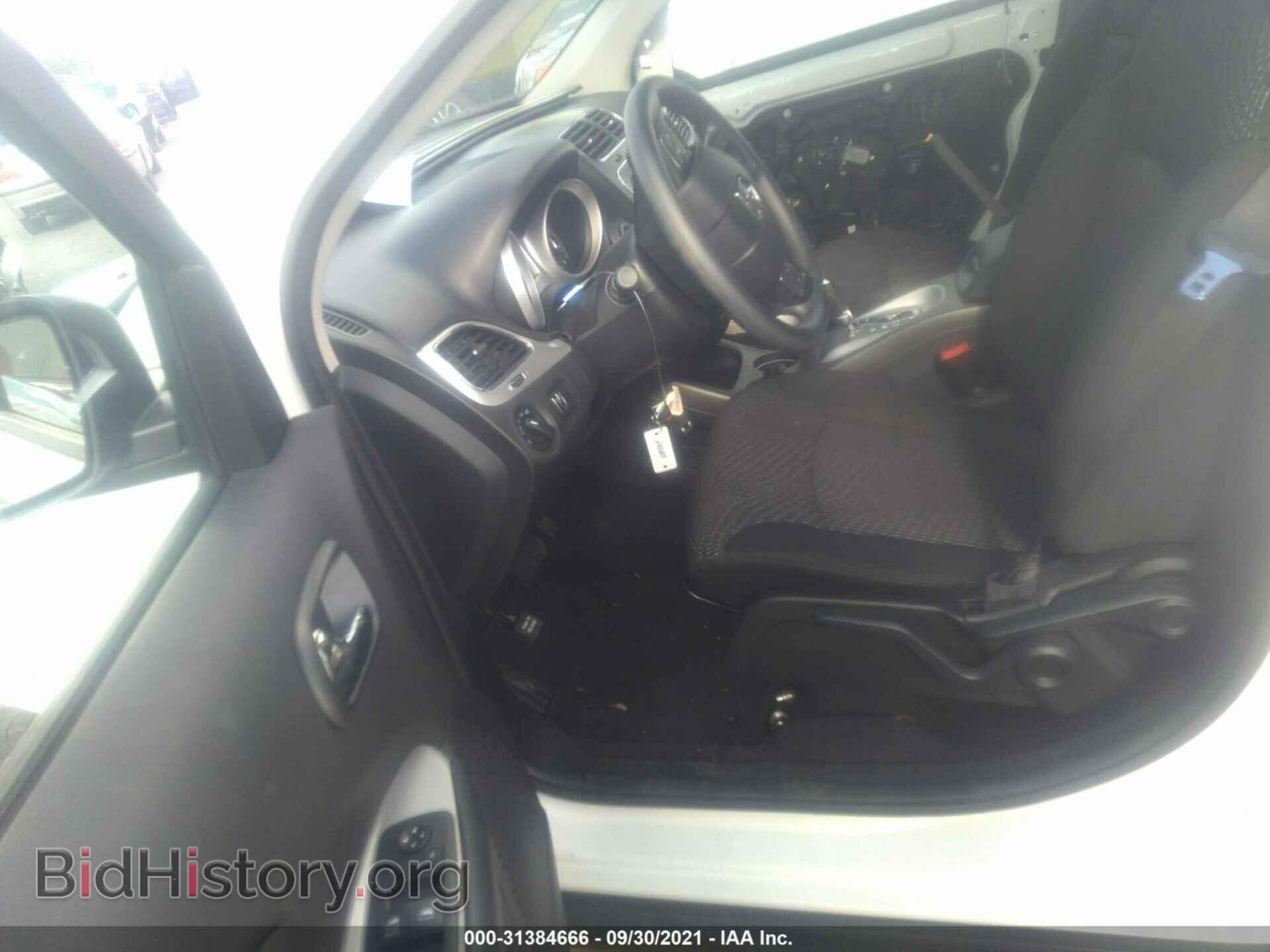 2020 DODGE JOURNEY - VIN: 3C4PDCAB6LT250578 - Фото 5