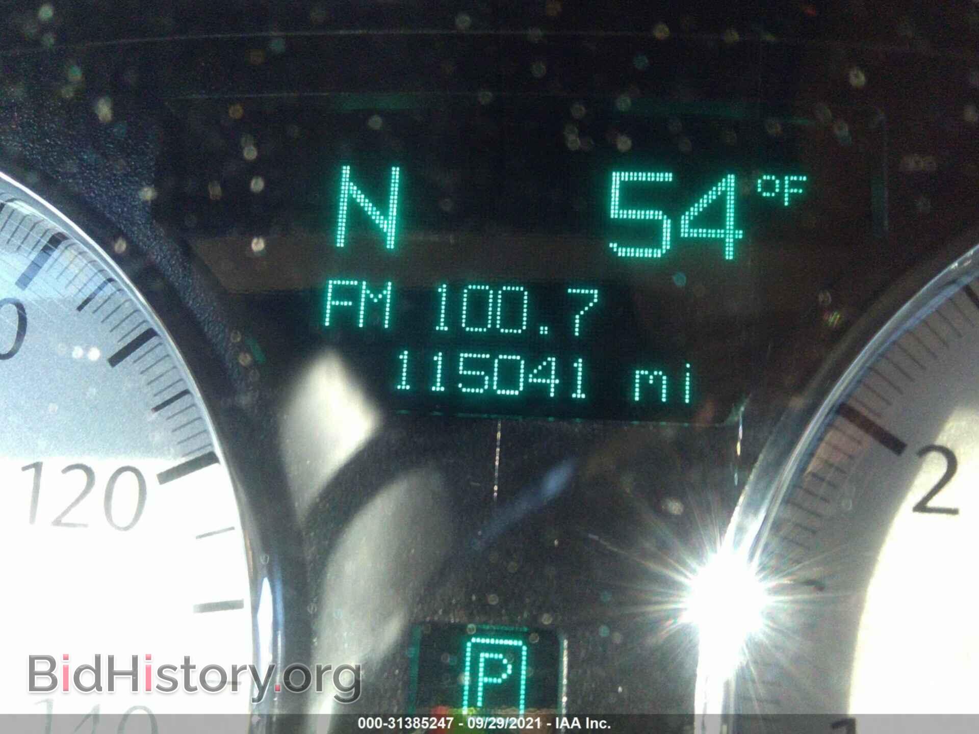 2010 CHRYSLER 300 - VIN: 2C3CA9CT4AH266191 - Фото 7