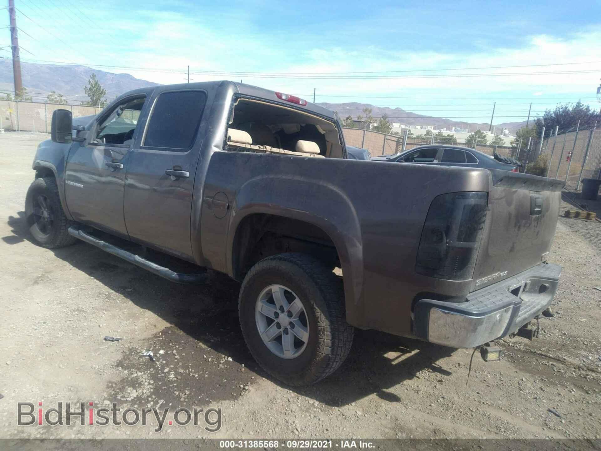 2007 GMC SIERRA 1500 - VIN: 2GTEK13M571540043 - Фото 3