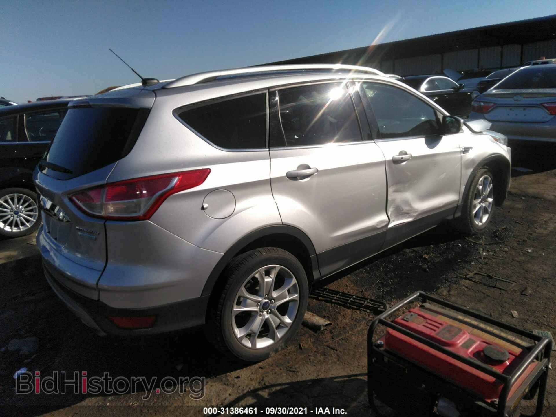 2015 FORD ESCAPE - VIN: 1FMCU0J98FUC37072 - Photo 4