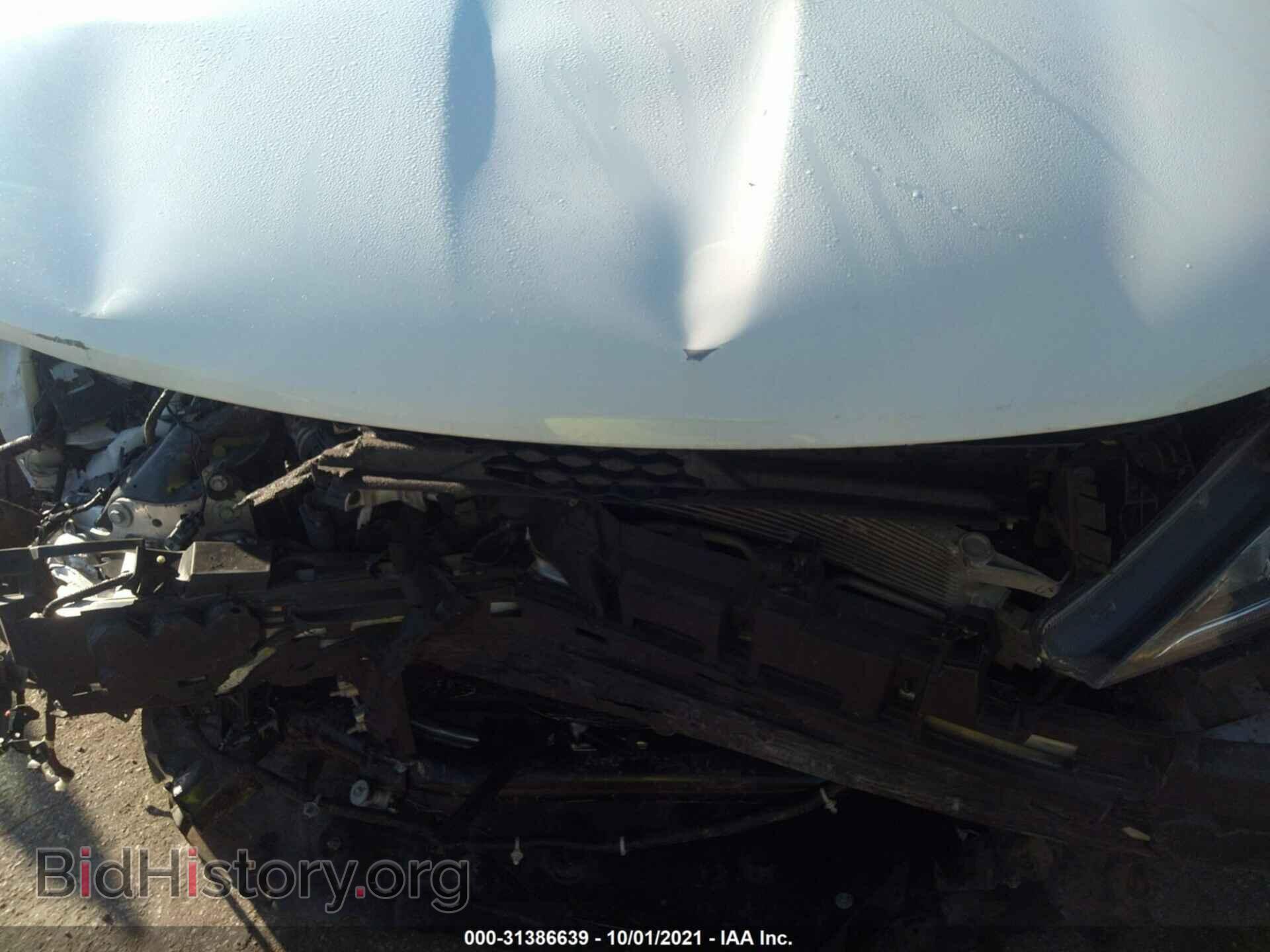 2019 CHRYSLER PACIFICA - VIN: 2C4RC1EGXKR609745 - Фото 10
