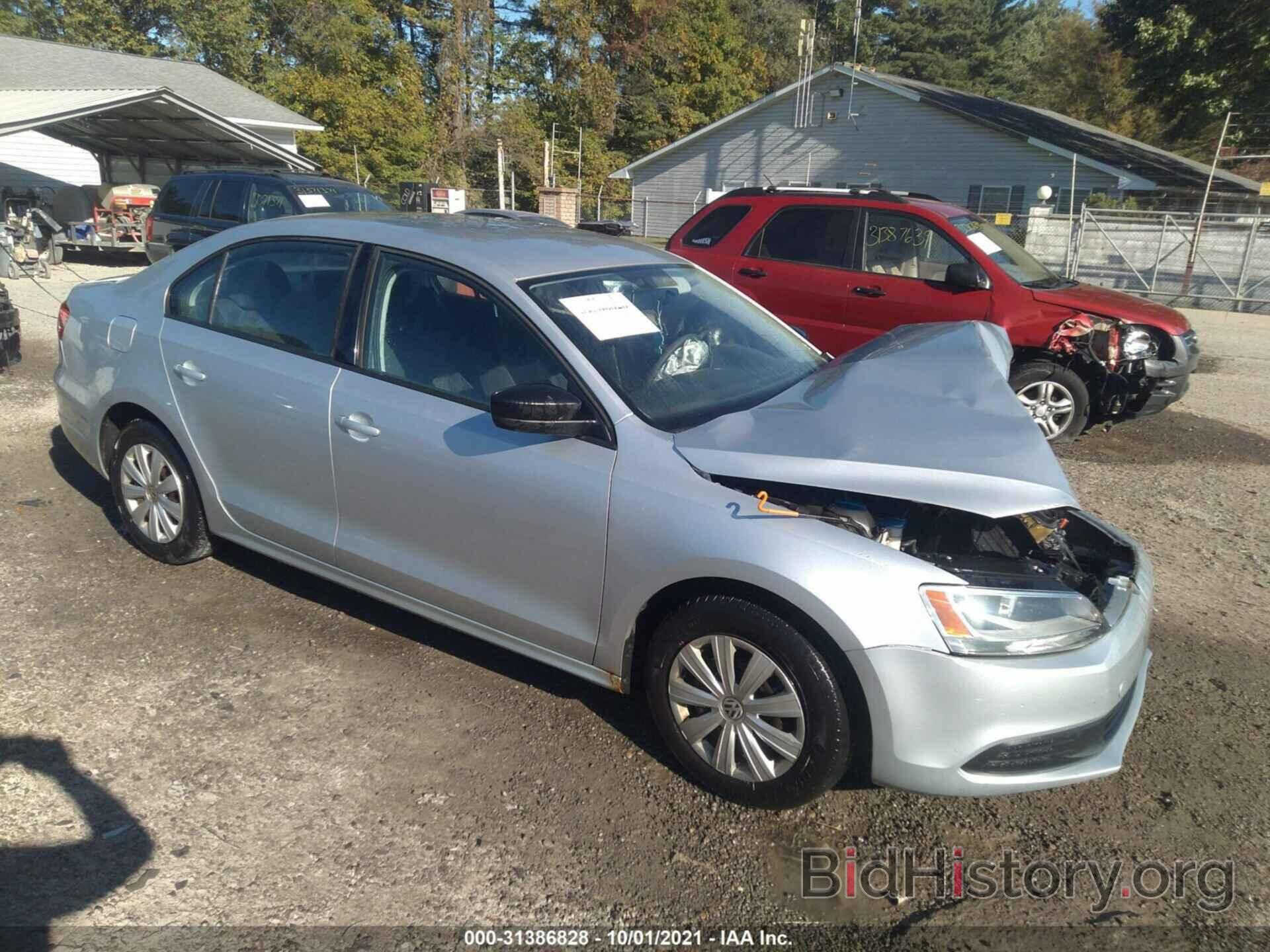 Photo 3VW2K7AJ4CM303767 - VOLKSWAGEN JETTA SEDAN 2012