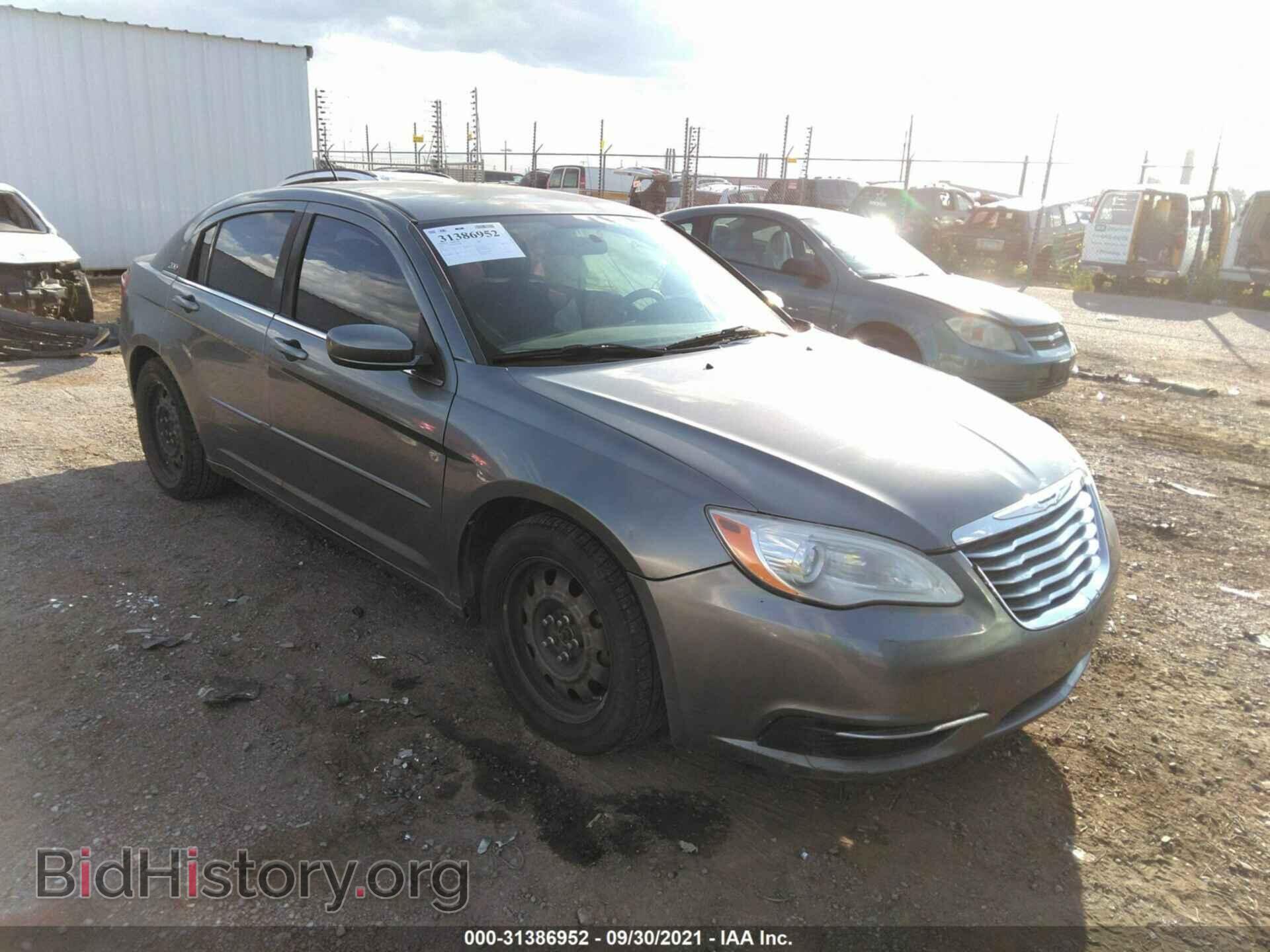 Photo 1C3CCBAB8DN604697 - CHRYSLER 200 2013