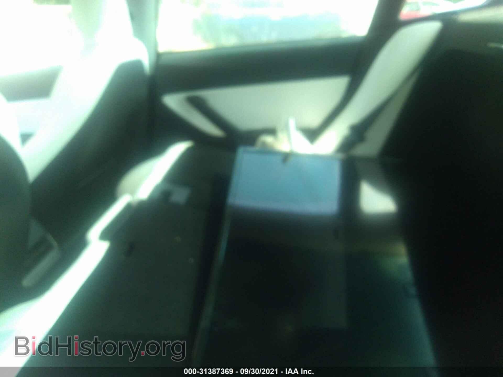 2021 TESLA MODEL 3 - VIN: 5YJ3E1EC8MF849548 - Фото 8