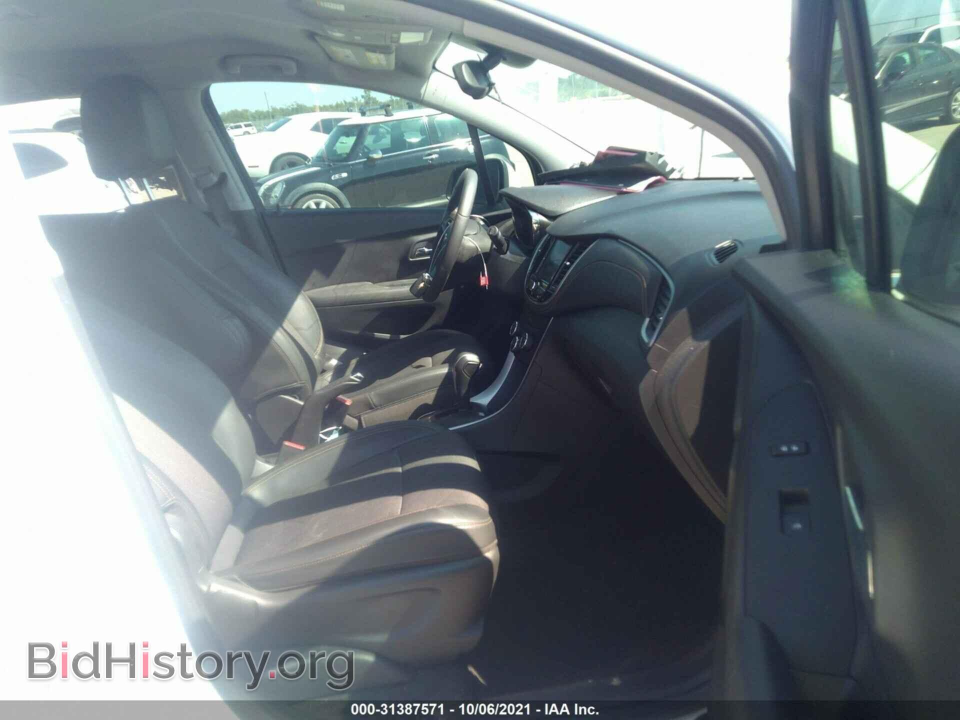 2020 CHEVROLET TRAX - VIN: KL7CJLSB2LB010464 - Фото 5
