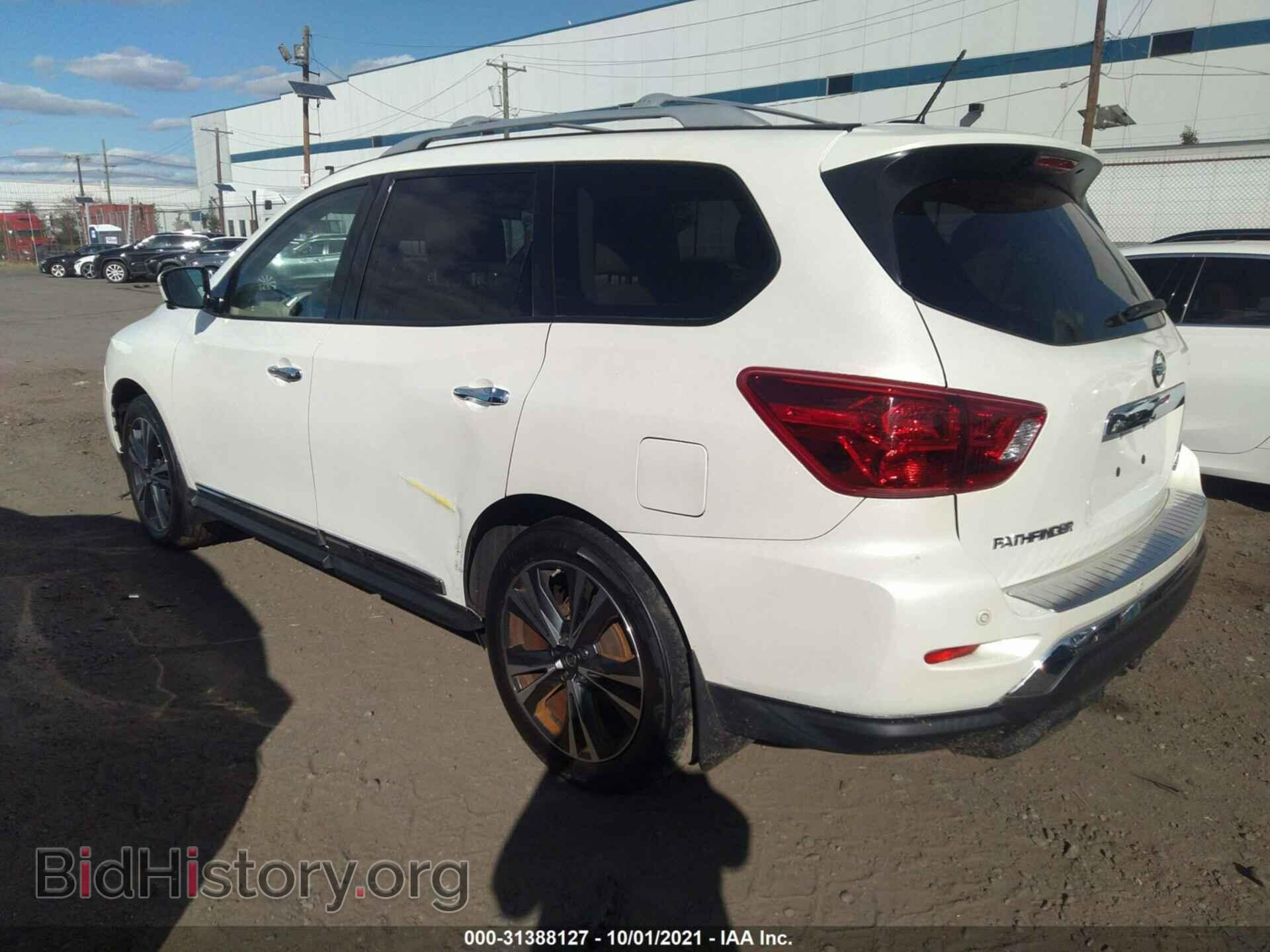 2017 NISSAN PATHFINDER - VIN: 5N1DR2MM5HC623992 - Фото 3