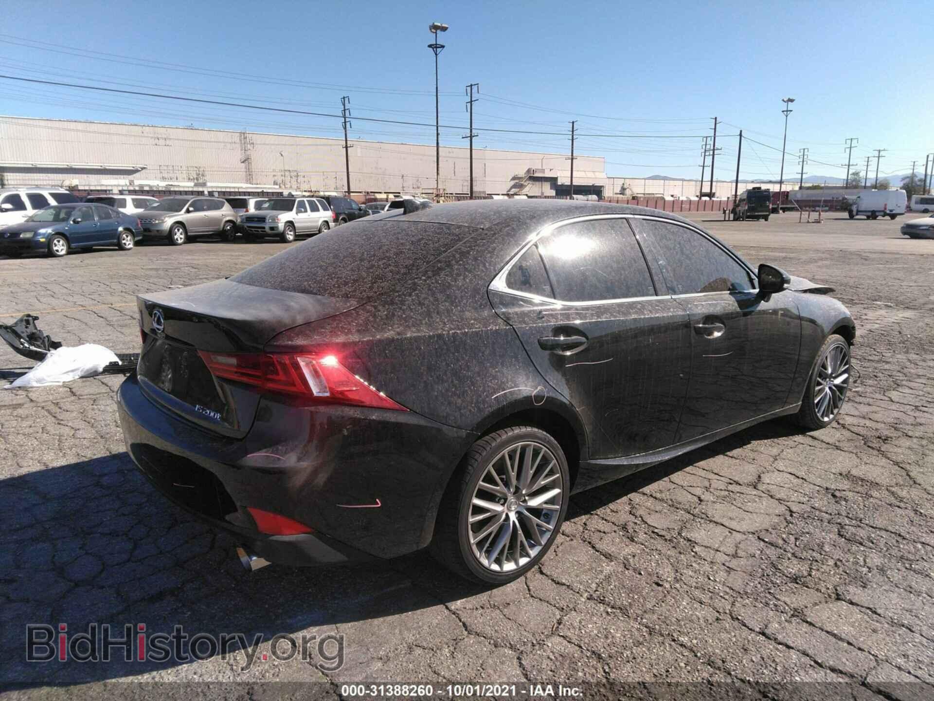2016 LEXUS IS 200T - VIN: JTHBA1D27G5012777 - Фото 4