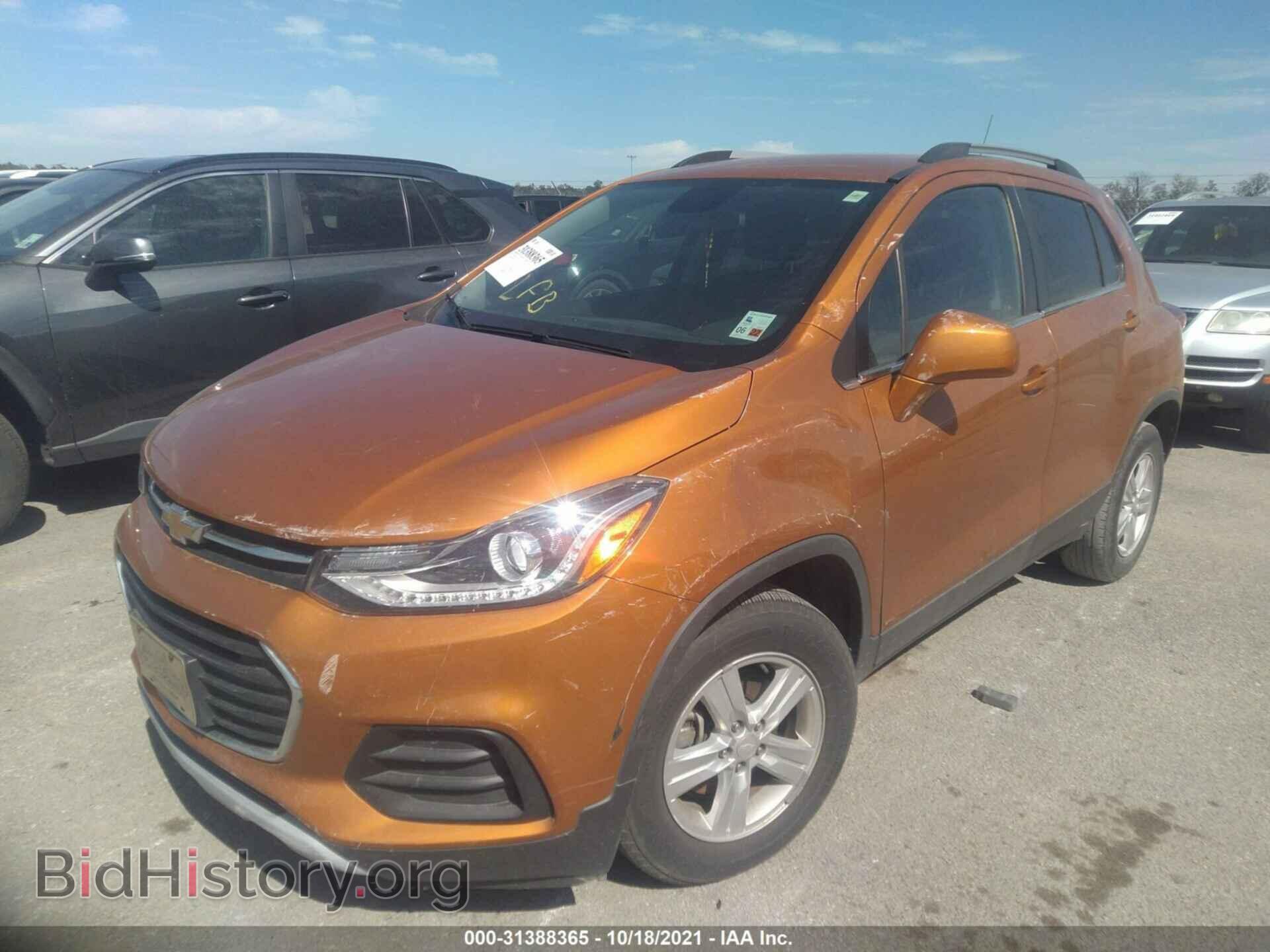 2017 CHEVROLET TRAX - VIN: 3GNCJLSB8HL146369 - Фото 2