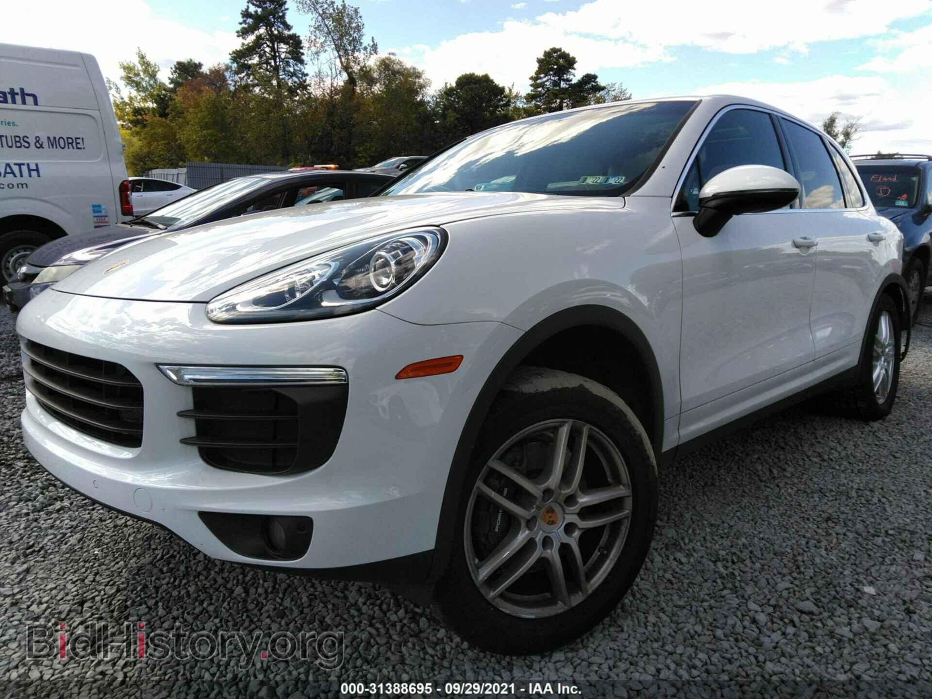 2016 PORSCHE CAYENNE - VIN: WP1AA2A22GLA09139 - Фото 2