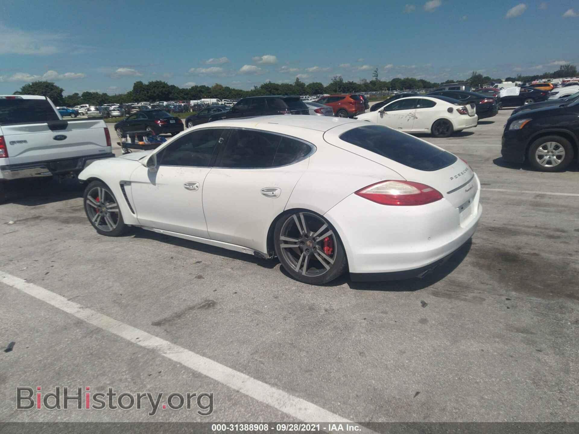 2012 PORSCHE PANAMERA - VIN: WP0AB2A74CL062235 - Фото 3