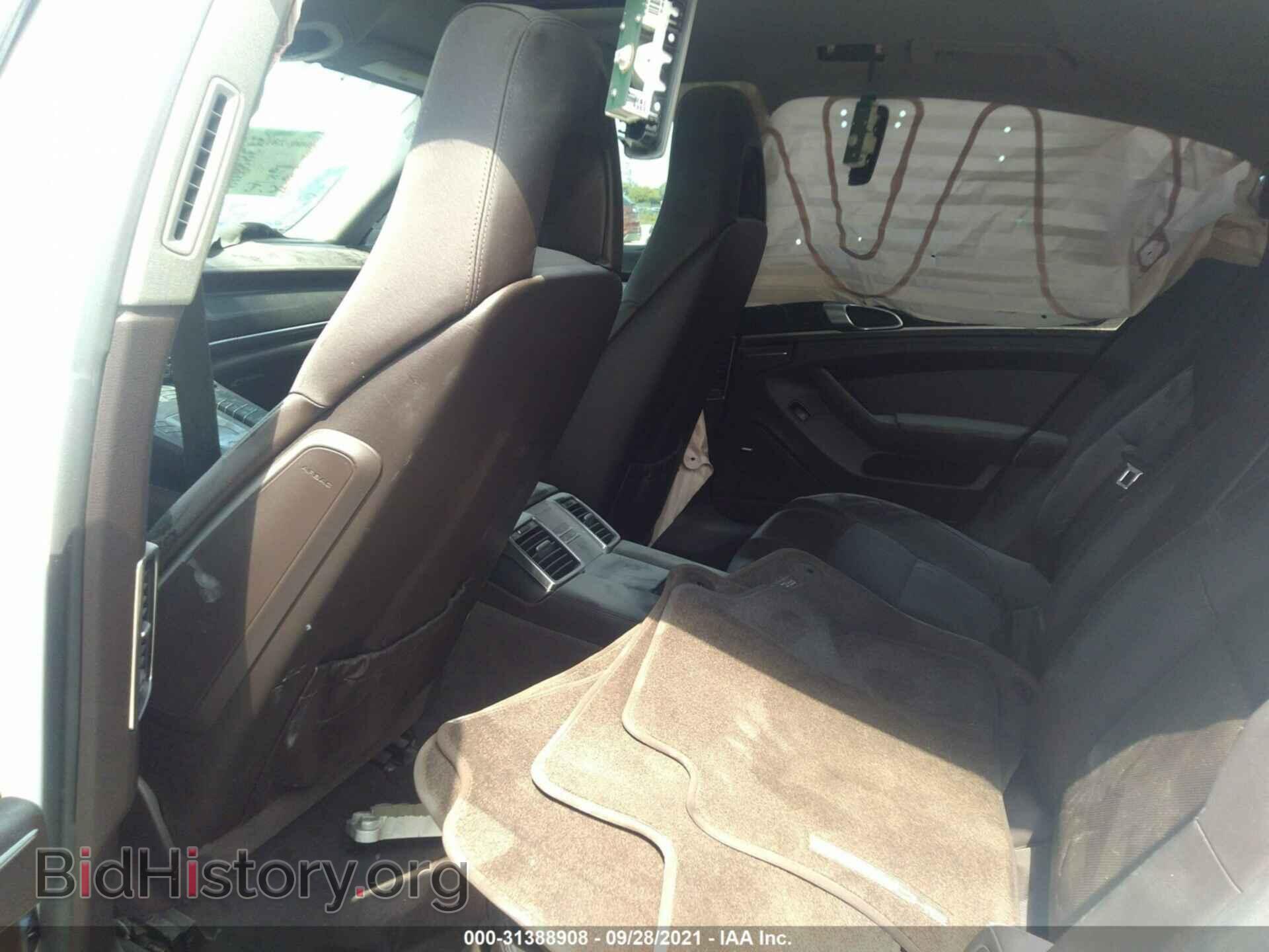 2012 PORSCHE PANAMERA - VIN: WP0AB2A74CL062235 - Фото 8